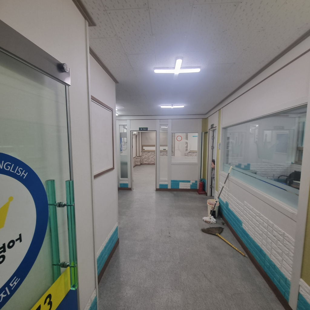 부산광역시 동구 수정동 사무실 썸네일 2