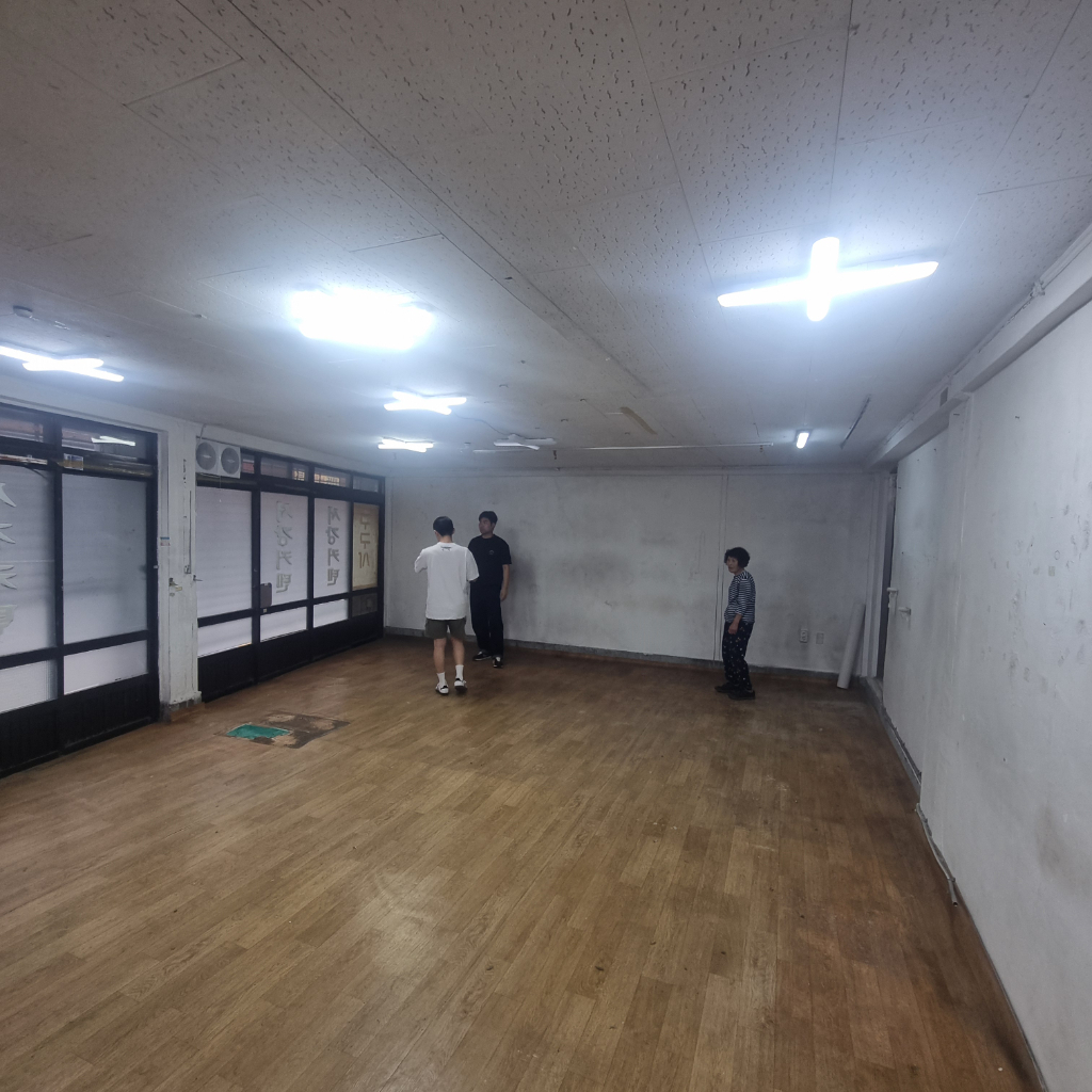 부산광역시 동구 범일동 상가 썸네일 2