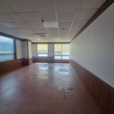 부산광역시 중구 중앙동4가 82-4 동일빌딩 사무실