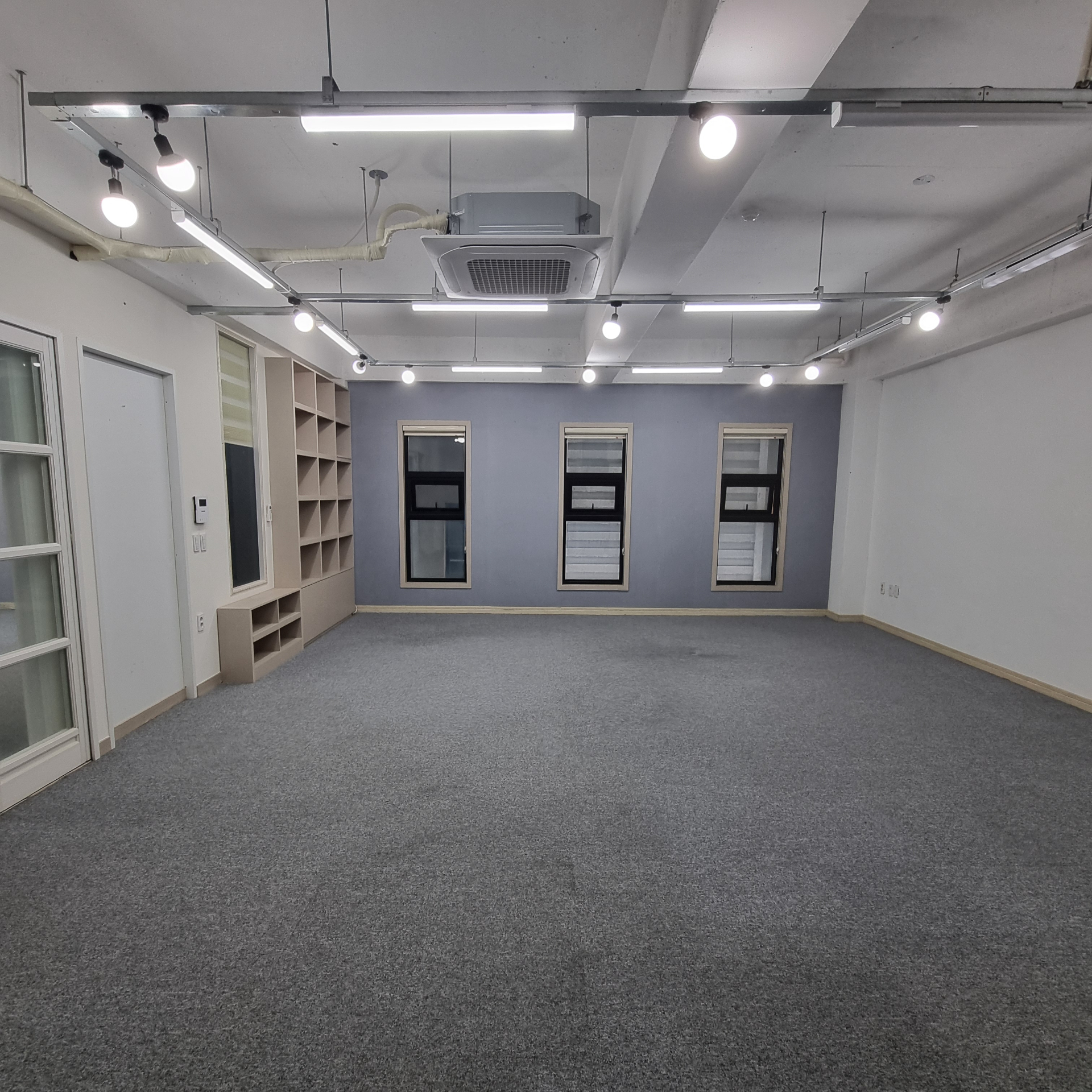 부산광역시 부산진구 부전동 사무실 - 1