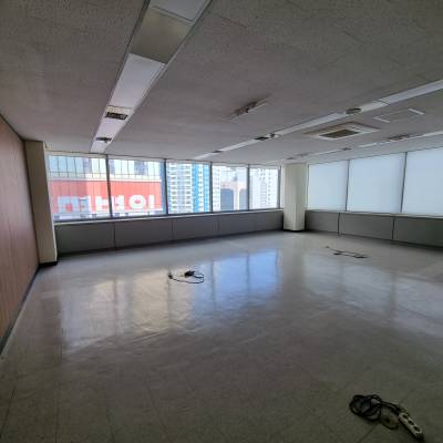 부산광역시 부산진구 부전동 341-5 삼정기업빌딩 사무실