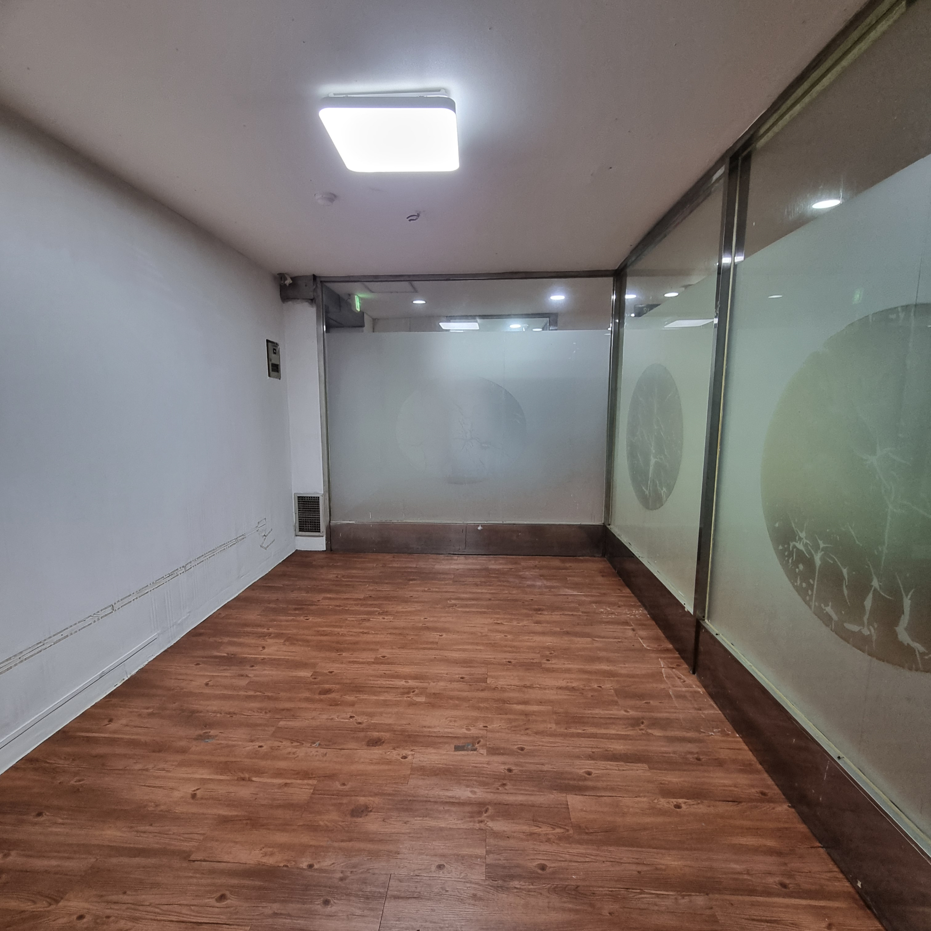 부산광역시 부산진구 범천동 사무실 - 1