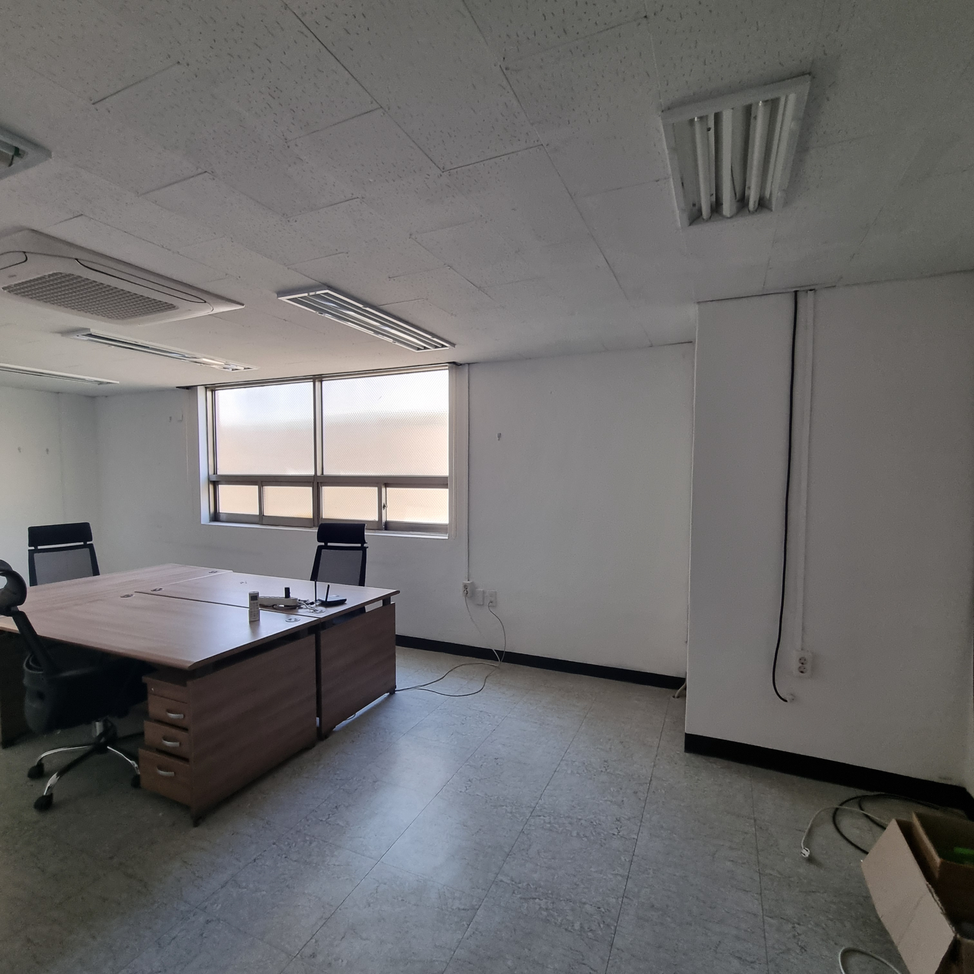부산광역시 중구 중앙동4가 사무실 썸네일 2