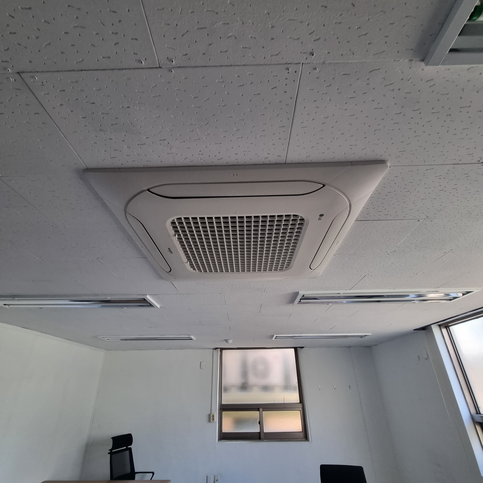 부산광역시 중구 중앙동4가 사무실 썸네일 5