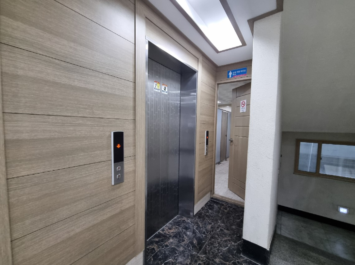 부산광역시 동구 초량동 사무실 썸네일 2