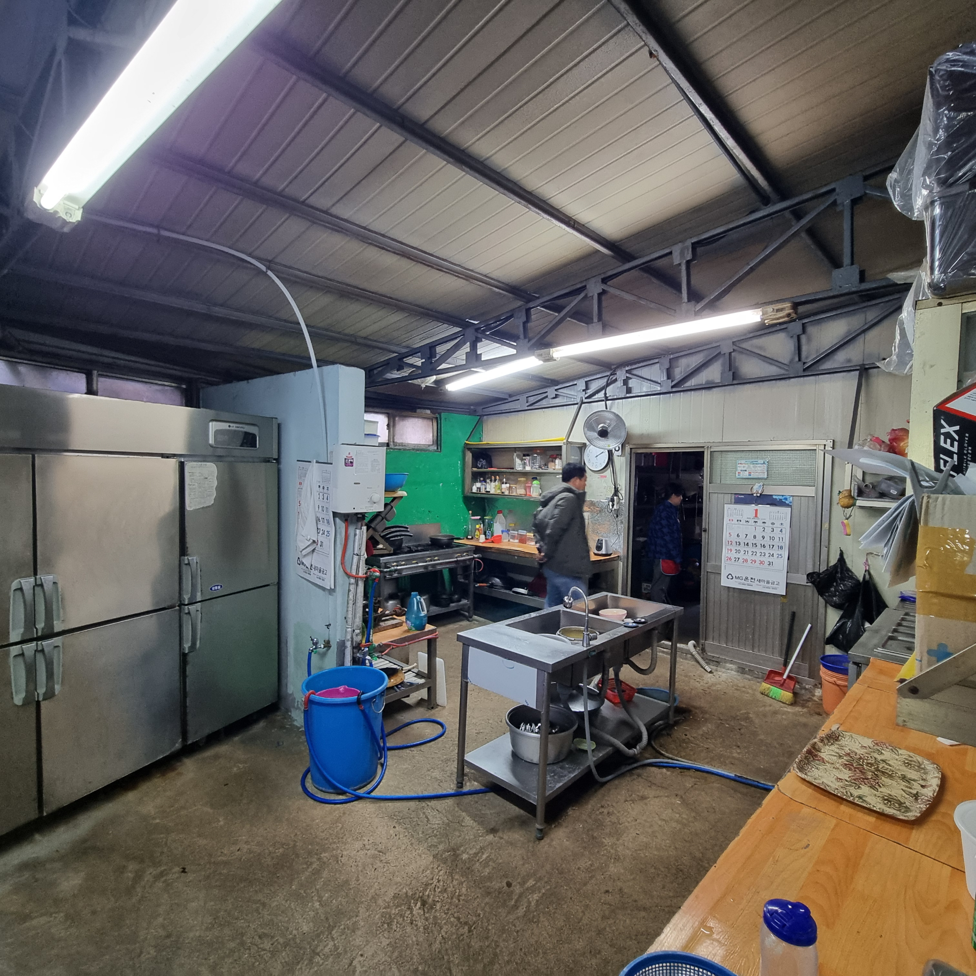 부산광역시 동래구 온천동 상가 썸네일 6