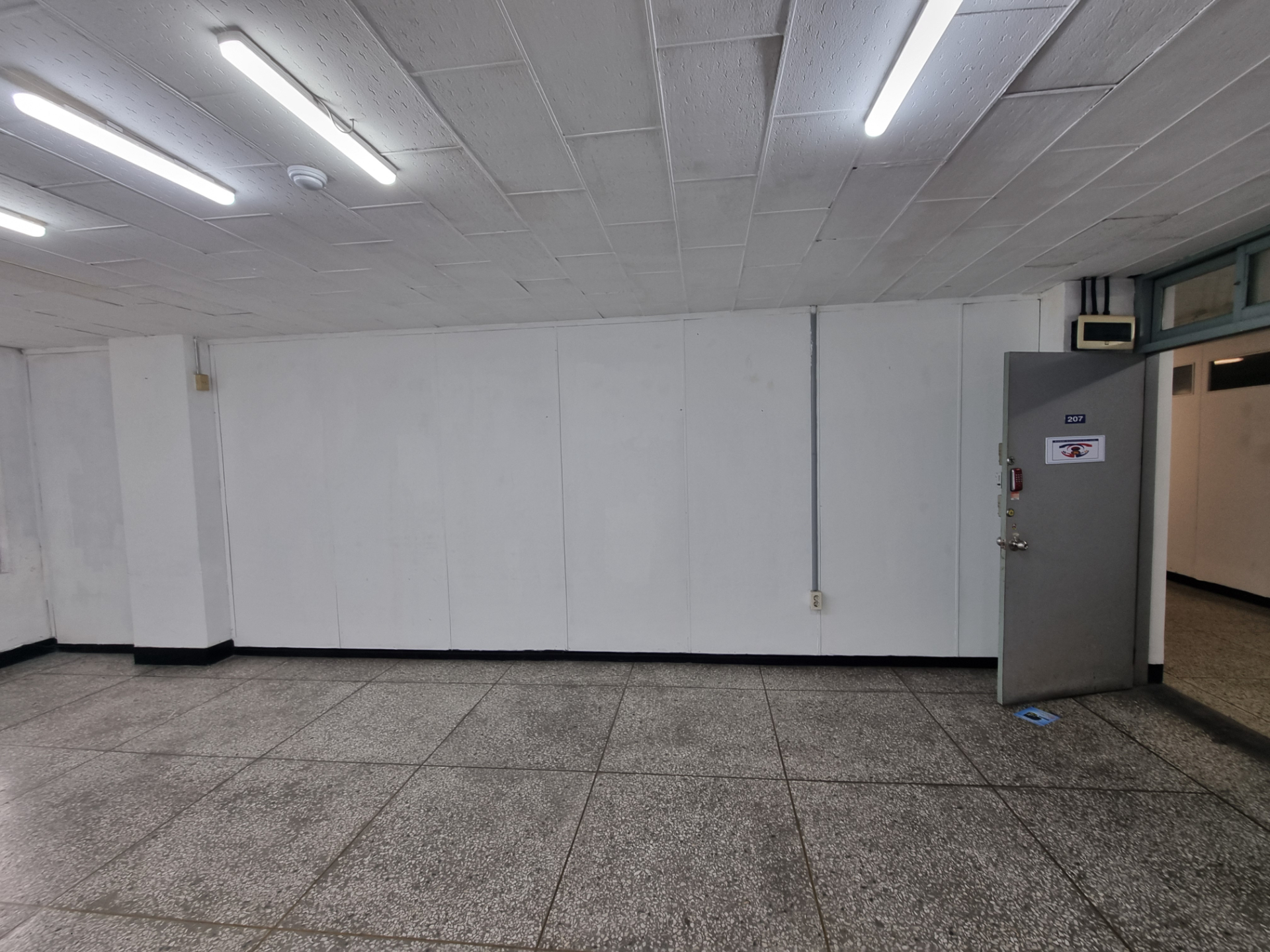 부산광역시 중구 중앙동4가 사무실 썸네일 3