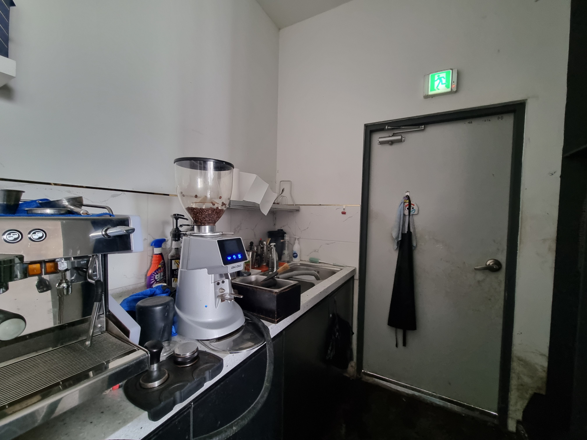 부산광역시 부산진구 연지동 상가 썸네일 6