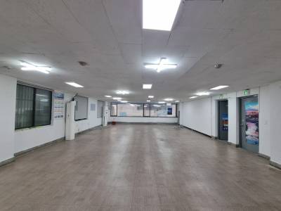 부산광역시 동구 초량동 1200-2   사무실