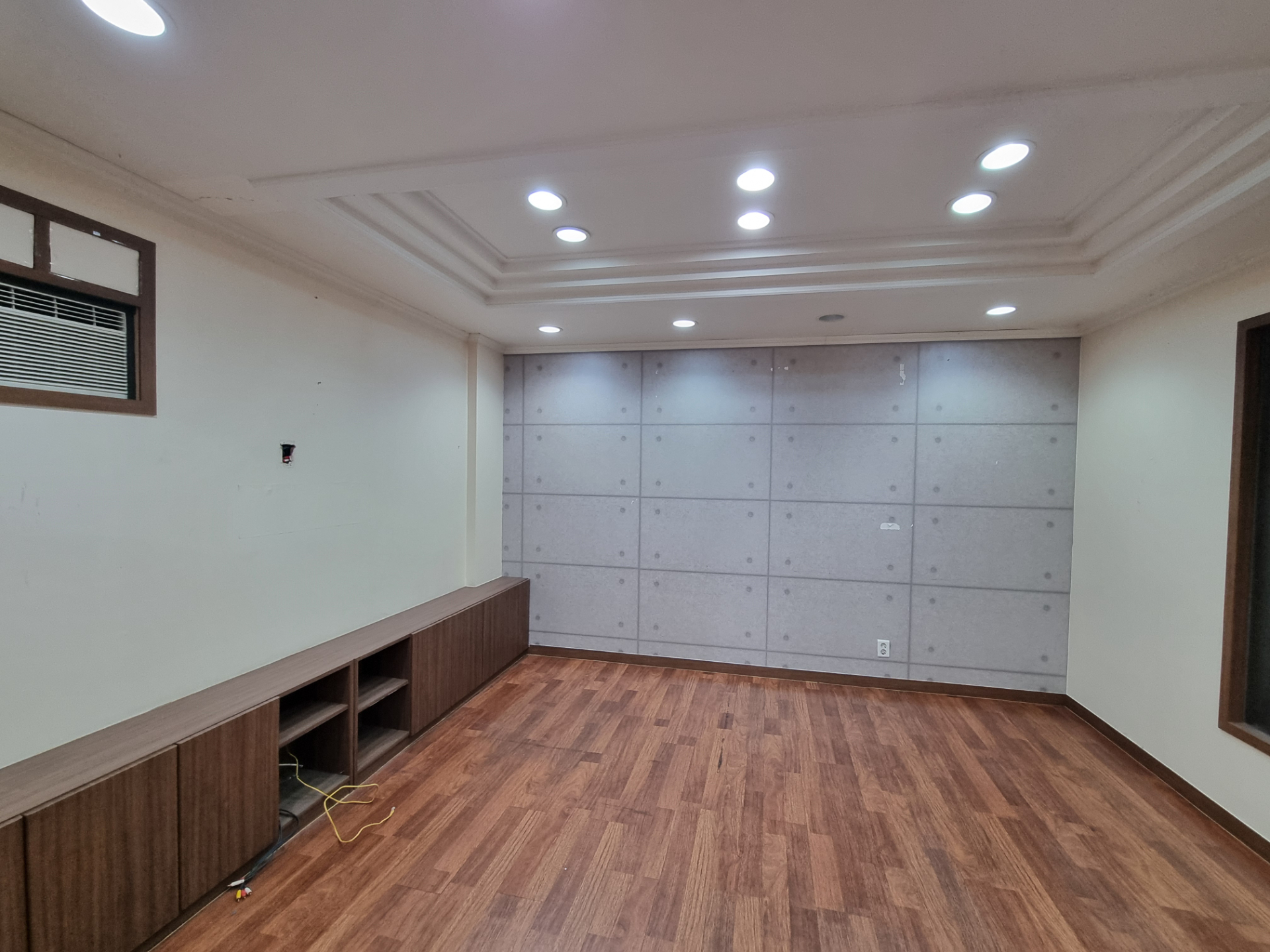 부산광역시 중구 중앙동4가 사무실 썸네일 6