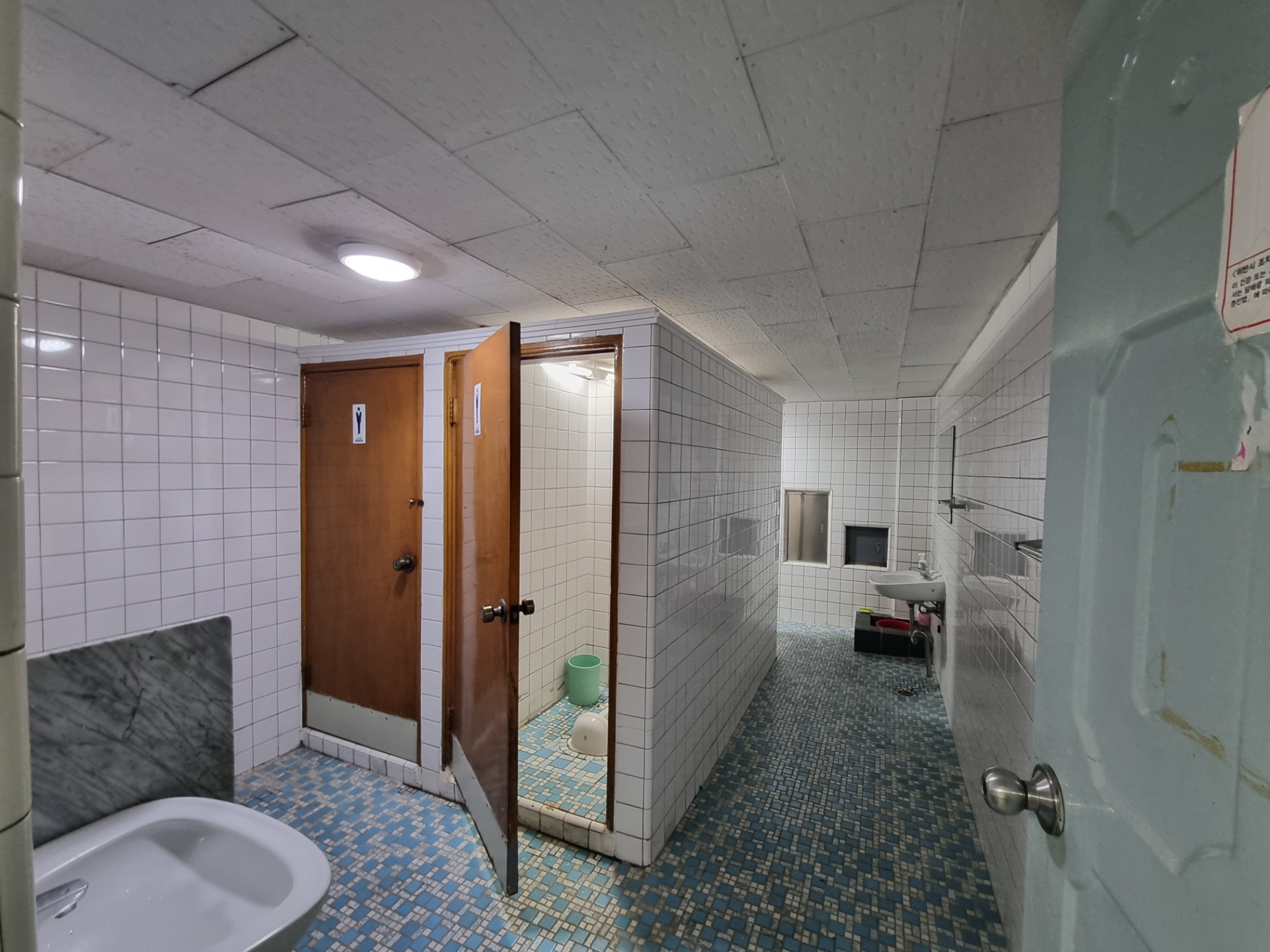 부산광역시 중구 중앙동4가 사무실 썸네일 6