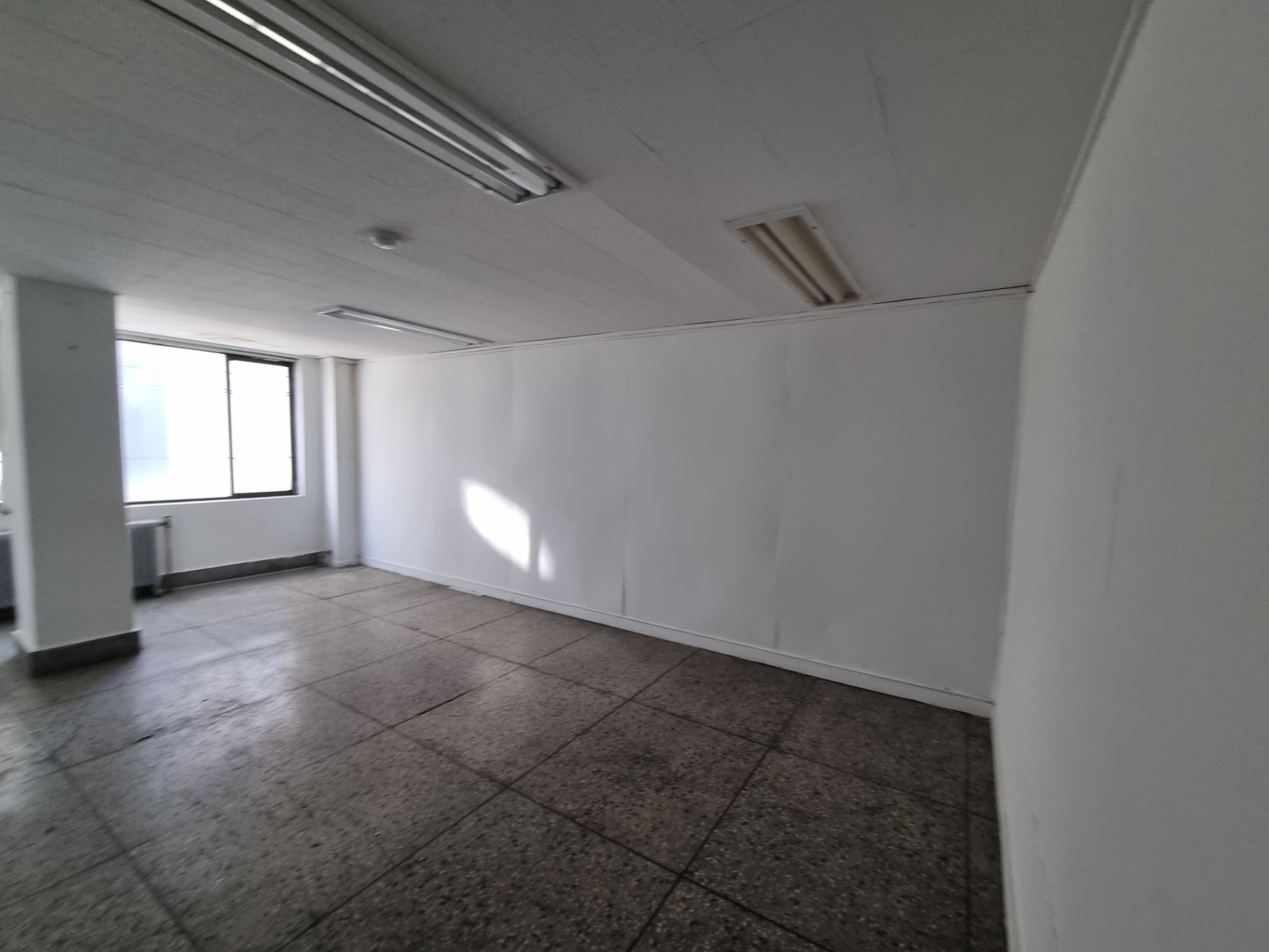 부산광역시 중구 중앙동4가 사무실 썸네일 2