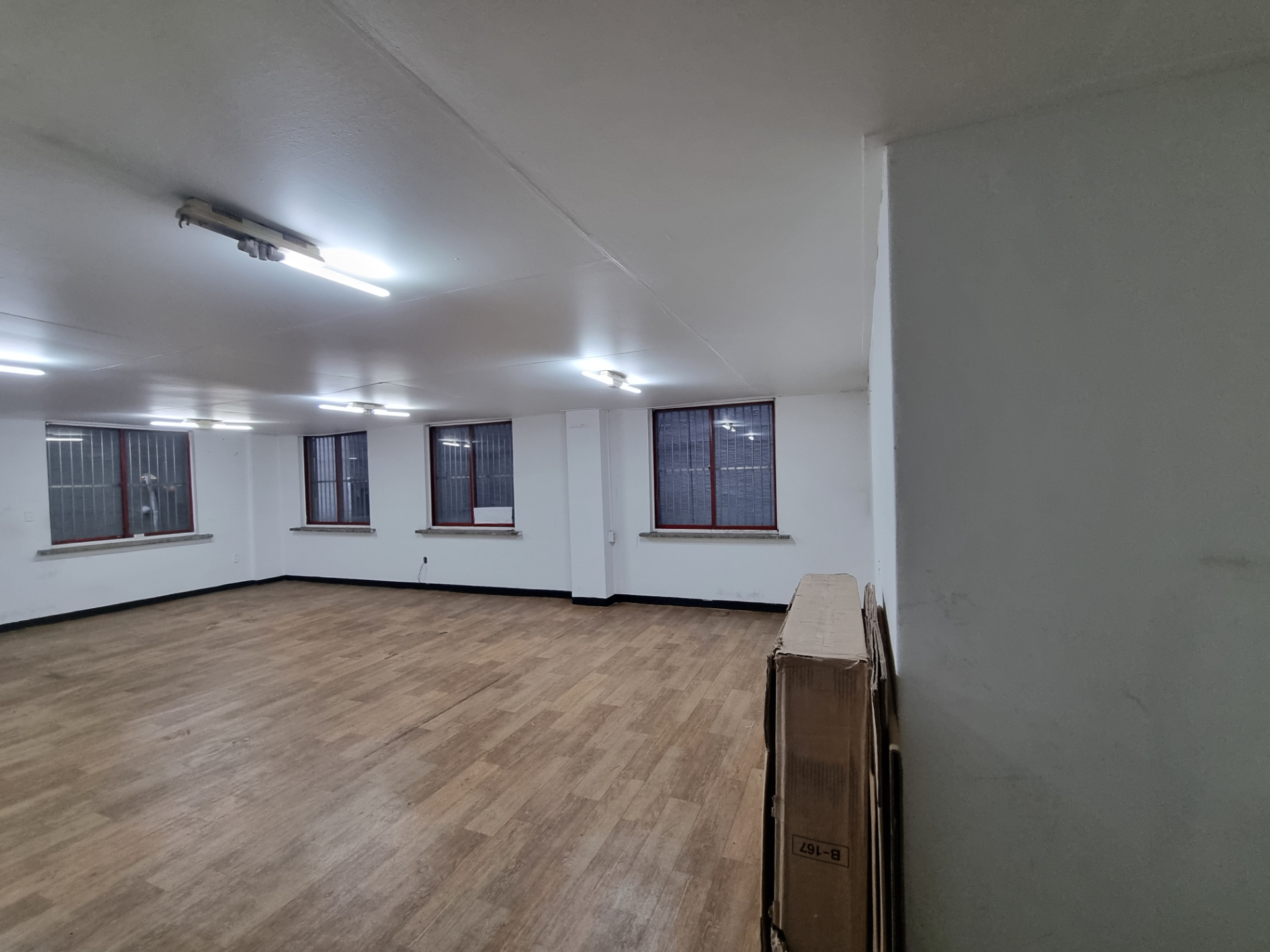 부산광역시 동구 초량동 사무실 썸네일 2