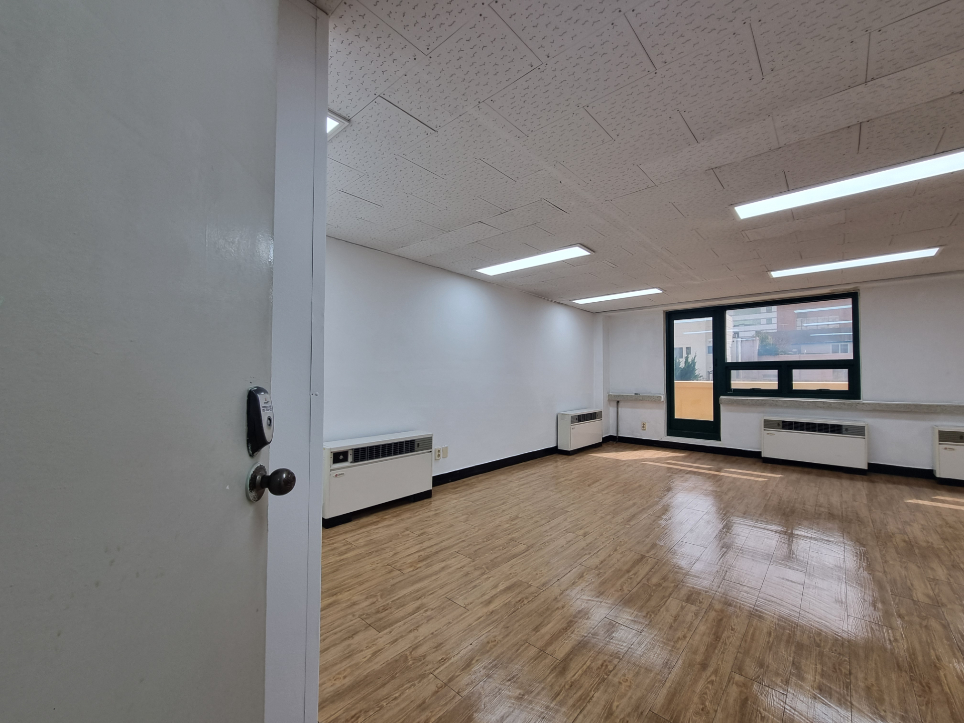 부산광역시 동구 초량동 사무실 썸네일 3