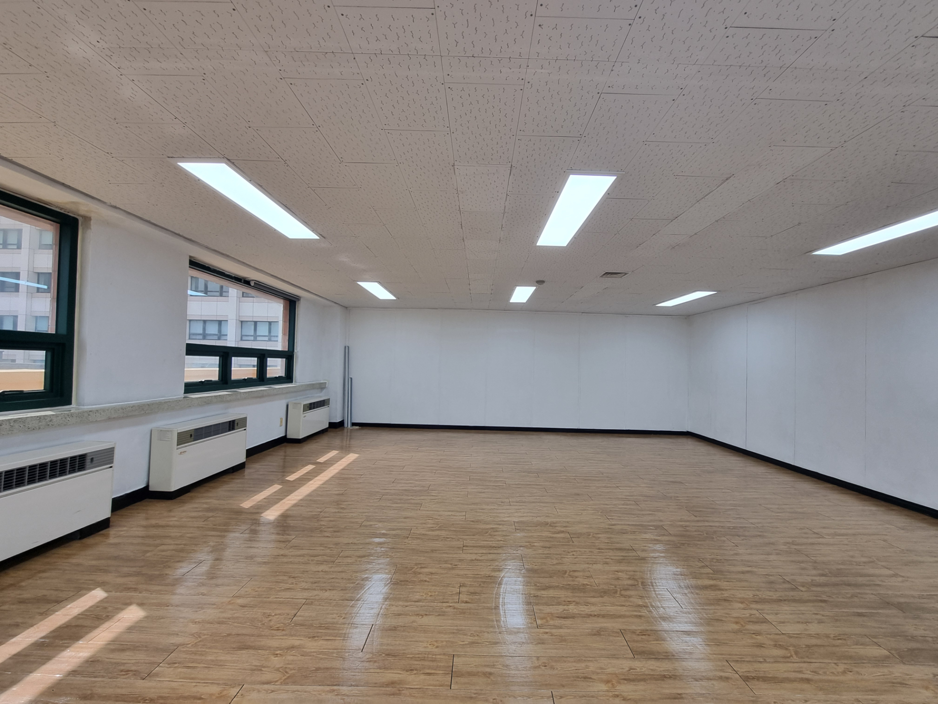 부산광역시 동구 초량동 사무실 썸네일 4