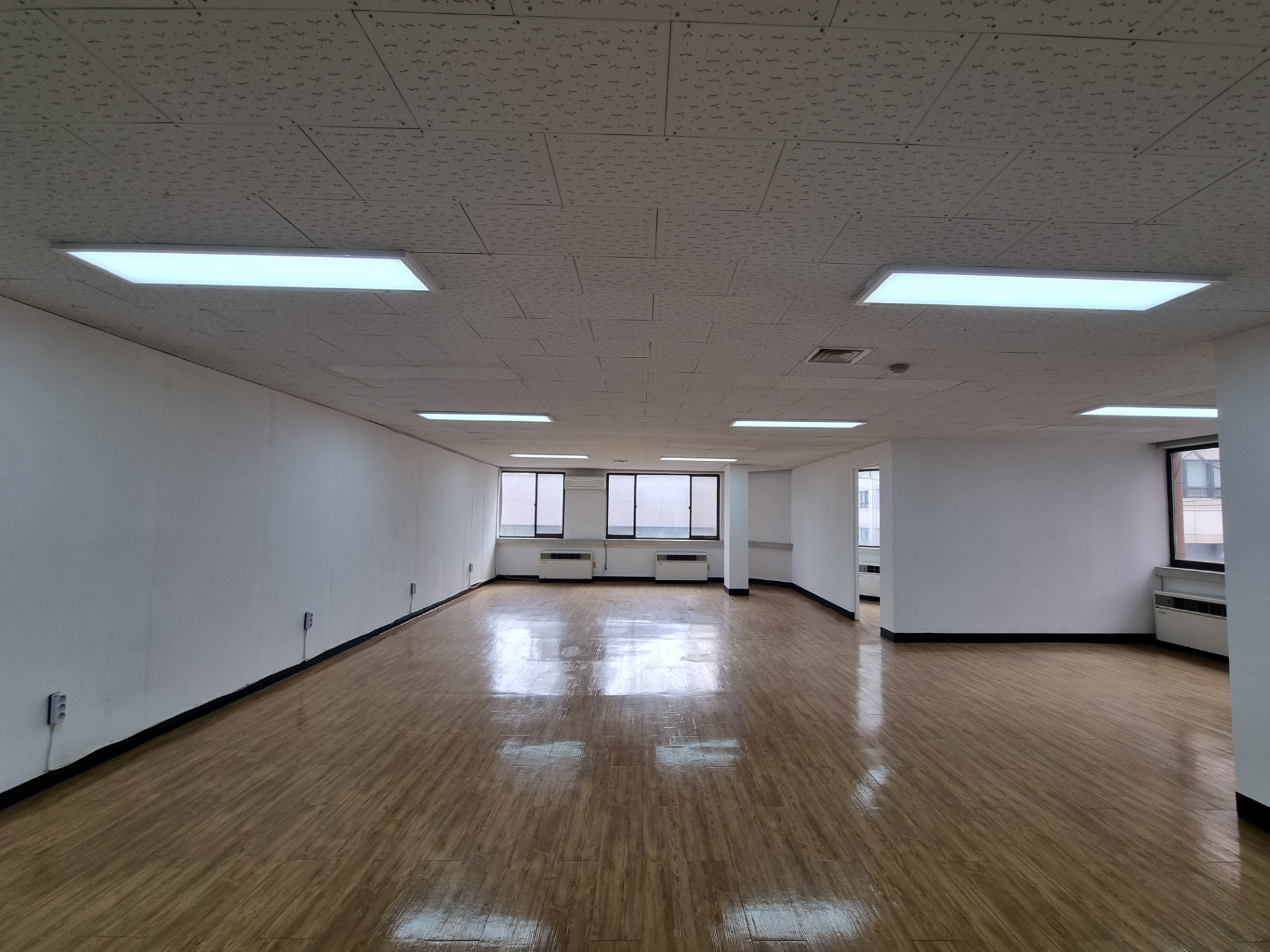 부산광역시 동구 초량동 사무실 썸네일 3