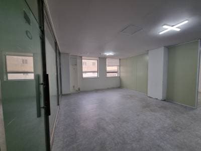 부산광역시 부산진구 범천동 836-1 중앙빌딩 사무실