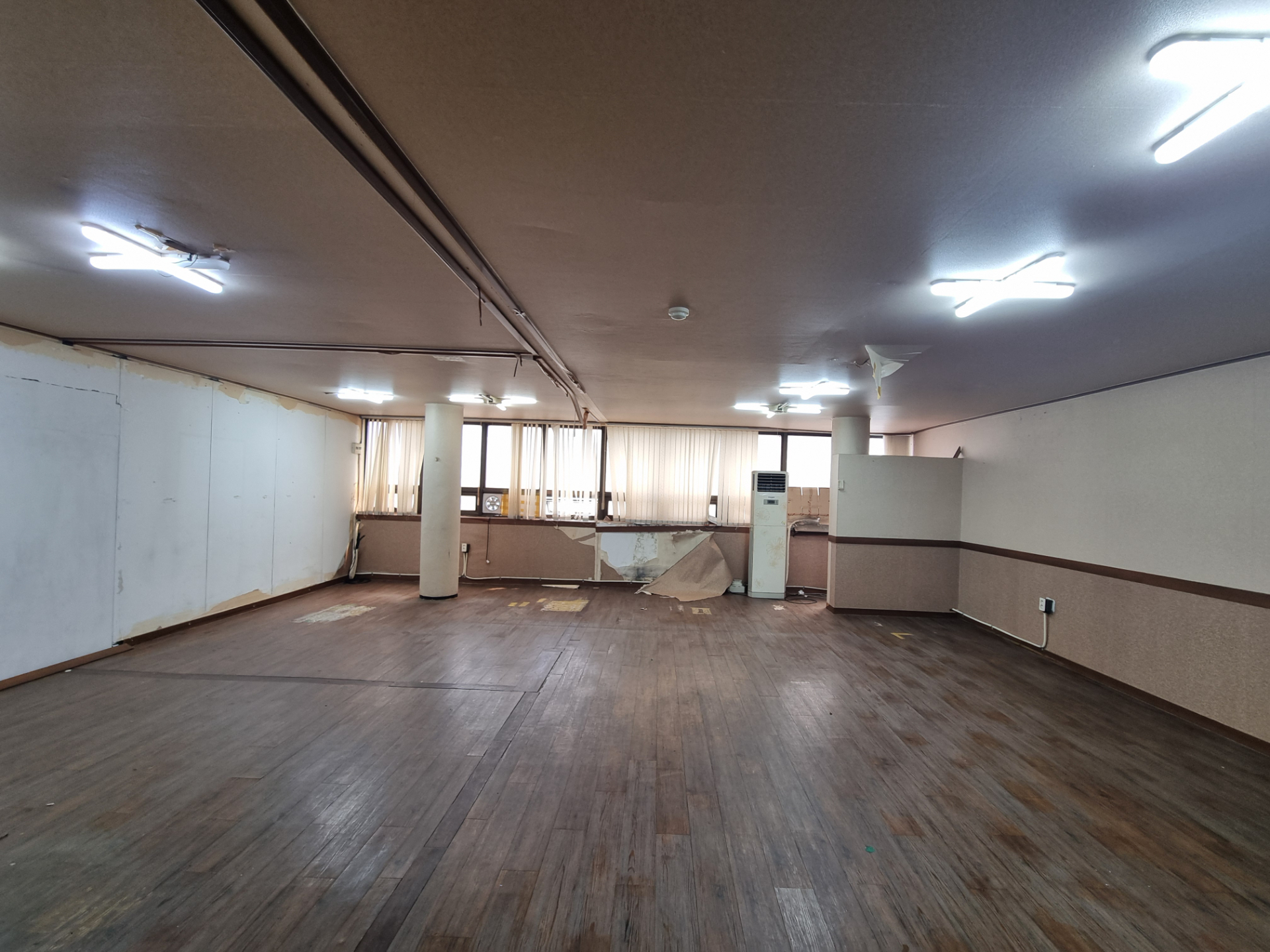 부산광역시 동구 초량동 사무실 썸네일 2