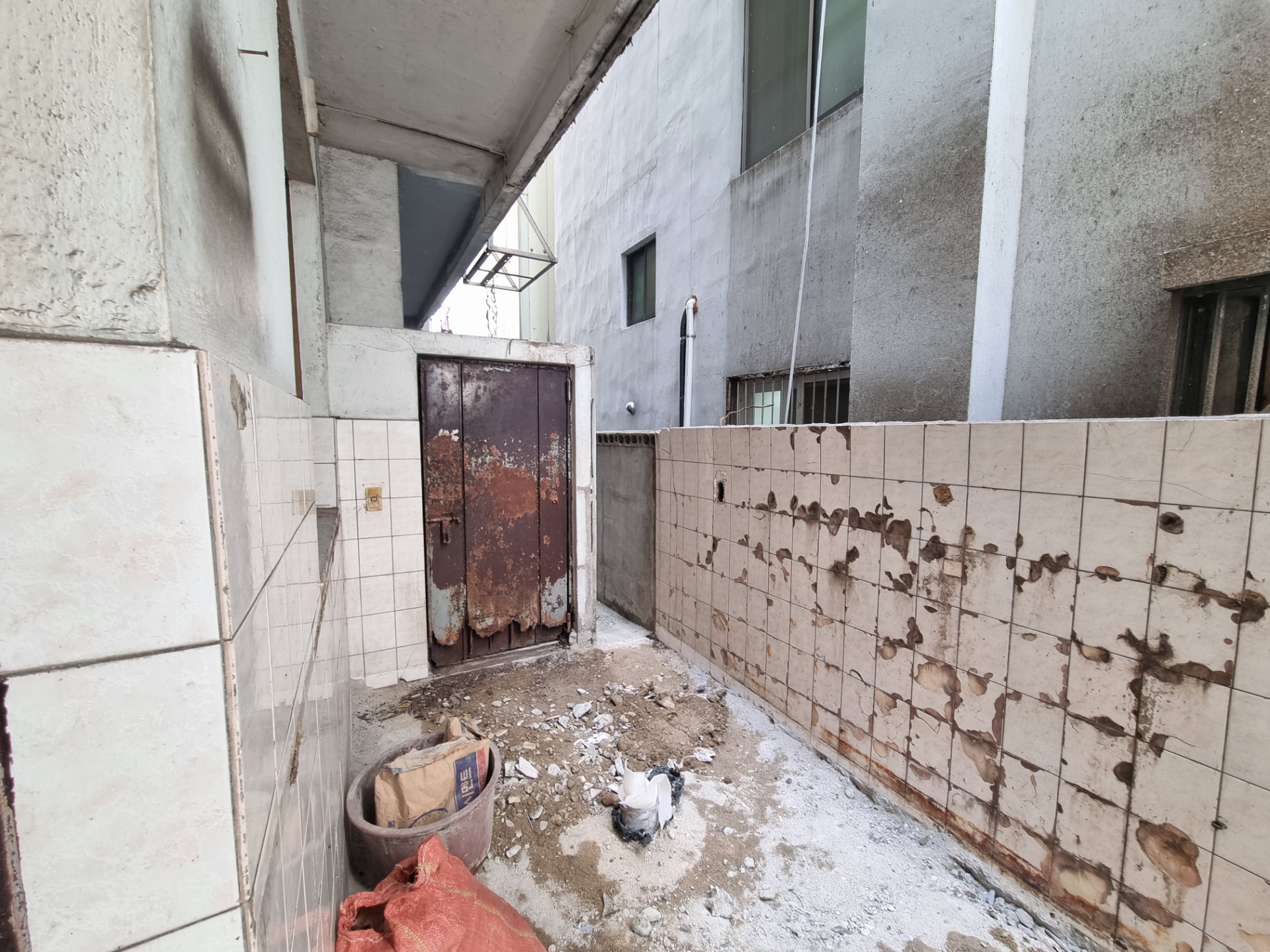 부산광역시 동구 초량동 상가 썸네일 7