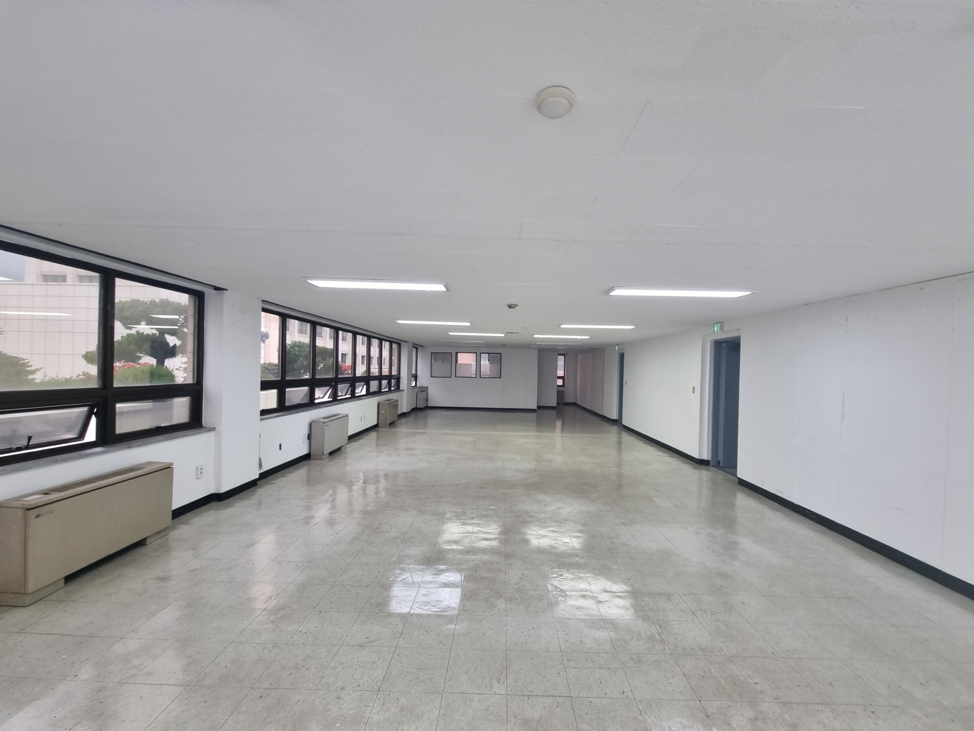 부산광역시 동구 초량동 사무실 썸네일 4