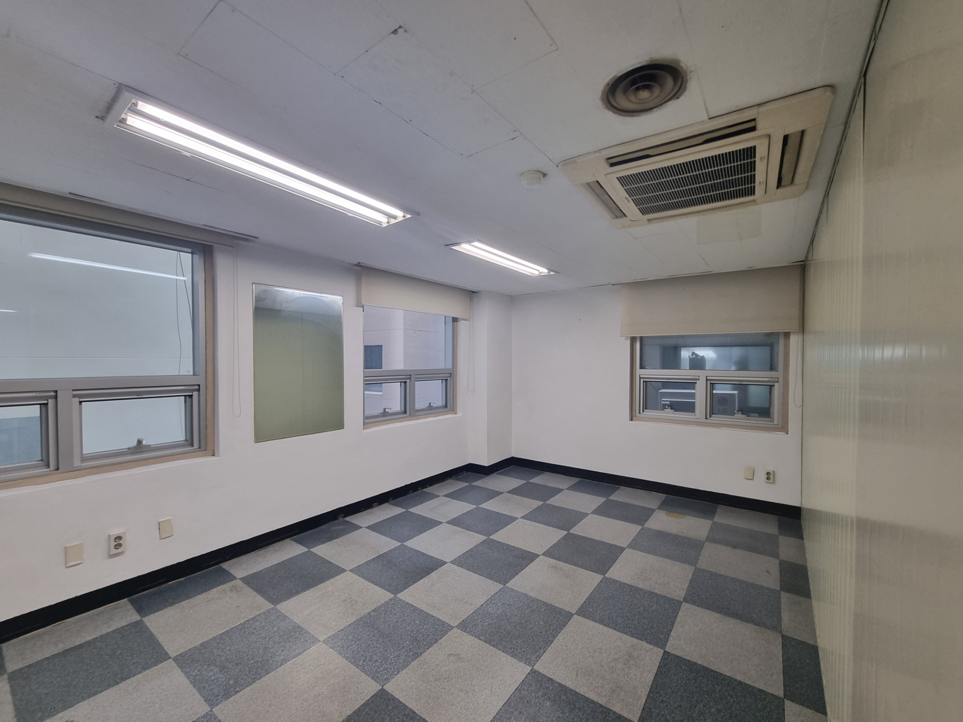 부산광역시 동구 초량동 사무실 썸네일 3