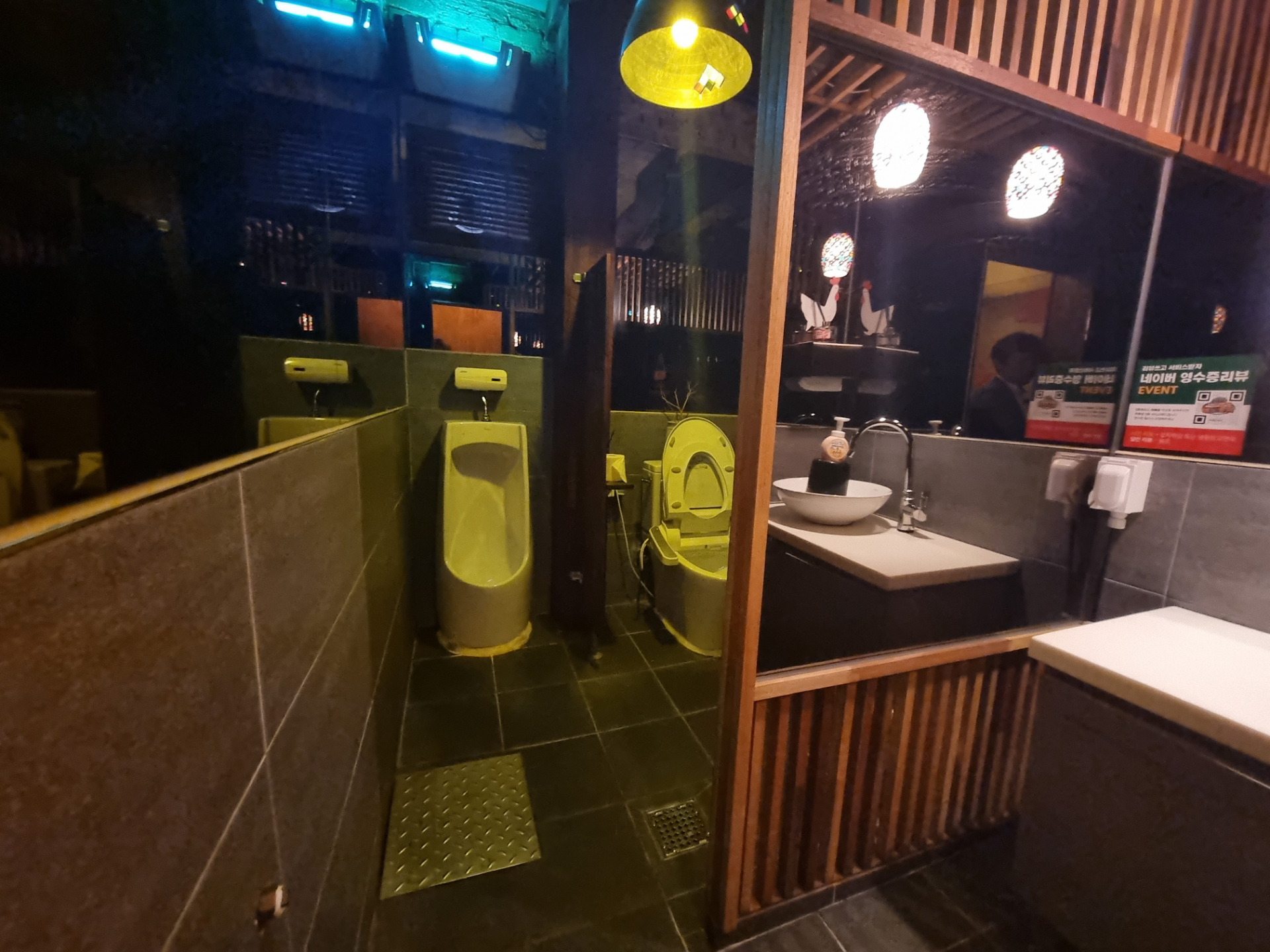 부산광역시 중구 동광동2가 상가 썸네일 4