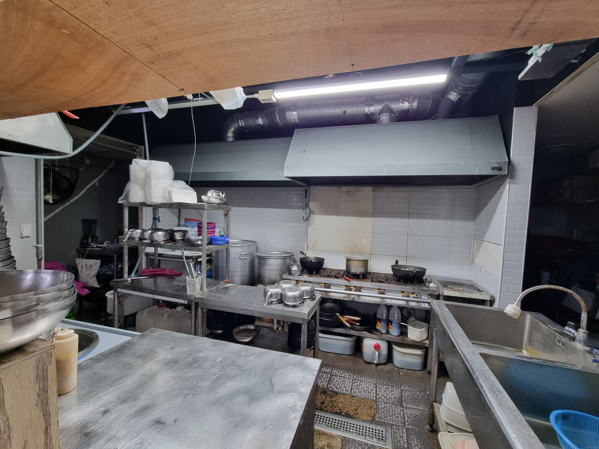 부산광역시 중구 중앙동3가 상가 썸네일 4