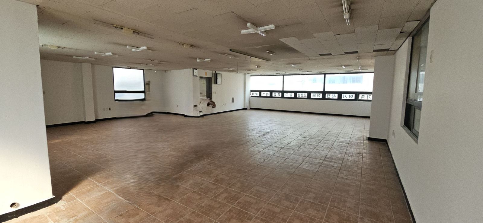 부산광역시 동구 수정동 사무실 썸네일 6