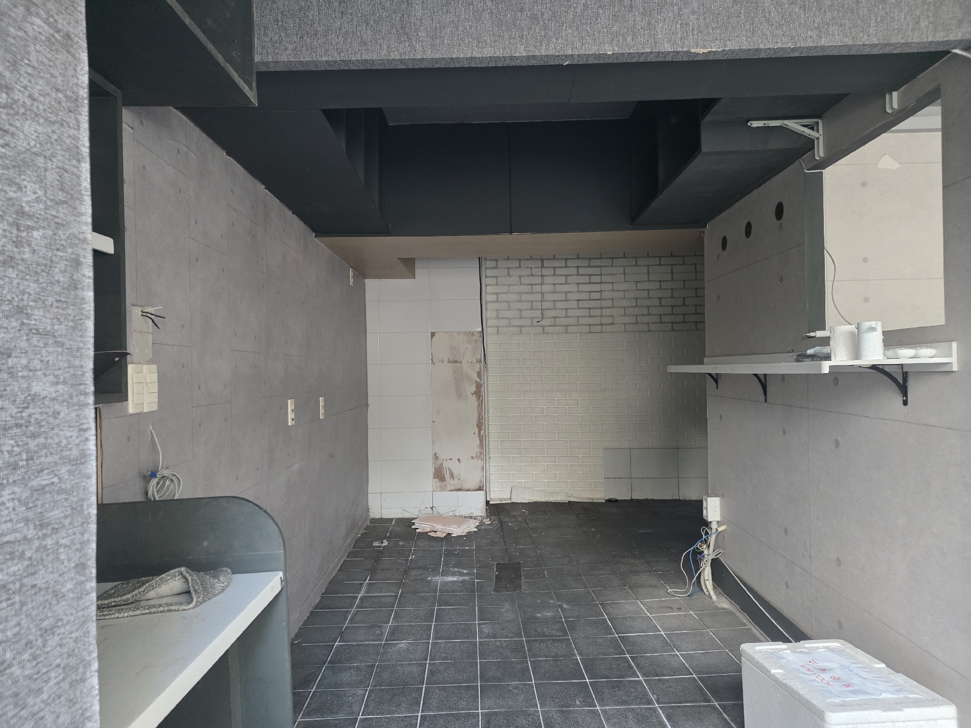 부산광역시 동구 범일동 상가 - 1