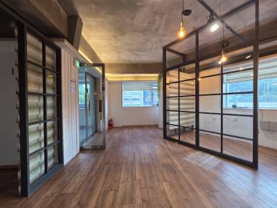 부산광역시 부산진구 부전동 426-19   사무실