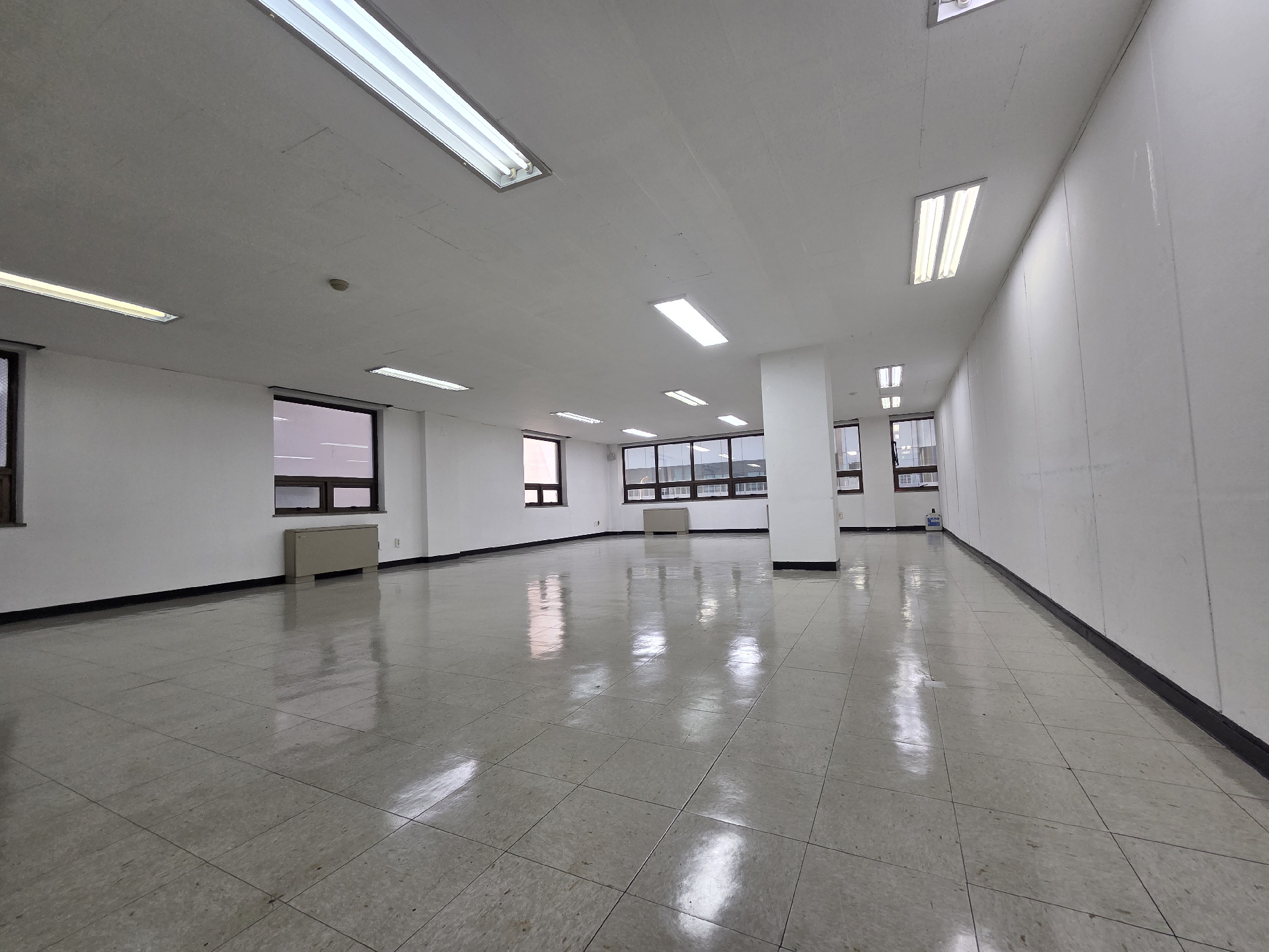 부산광역시 동구 초량동 사무실 썸네일 3