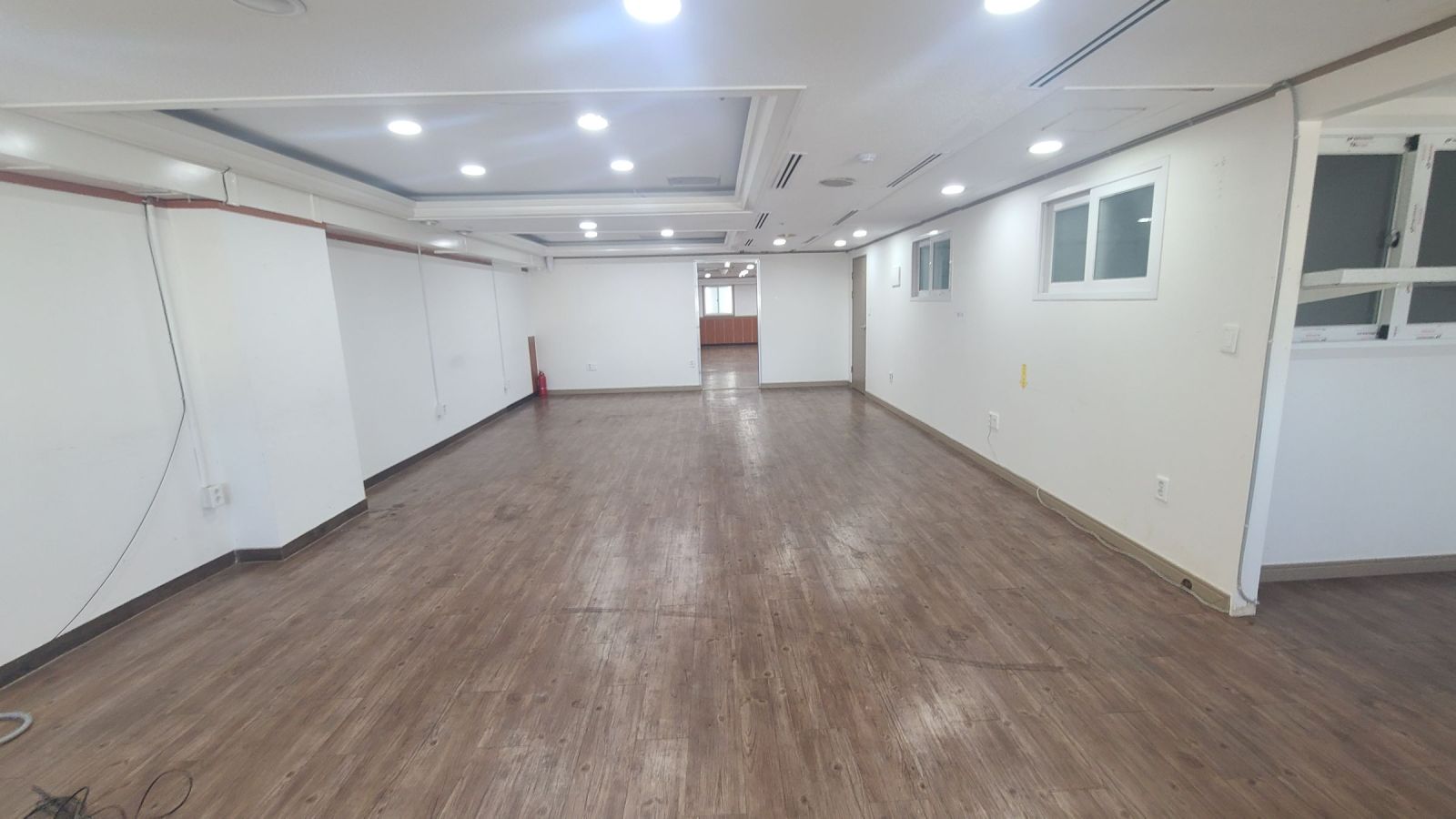 부산광역시 연제구 연산동 사무실 썸네일 4