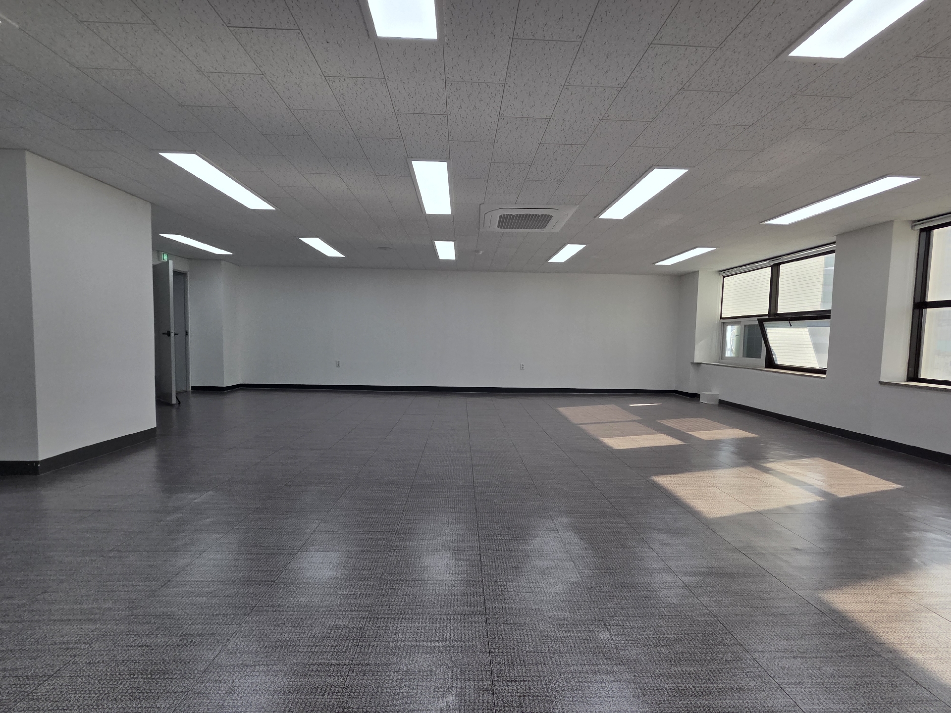 부산광역시 동구 범일동 사무실 썸네일 3