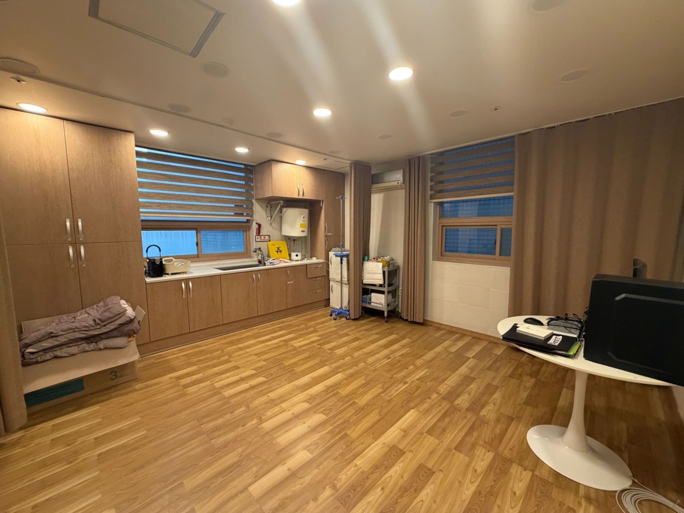 부산광역시 연제구 연산동 사무실 썸네일 5