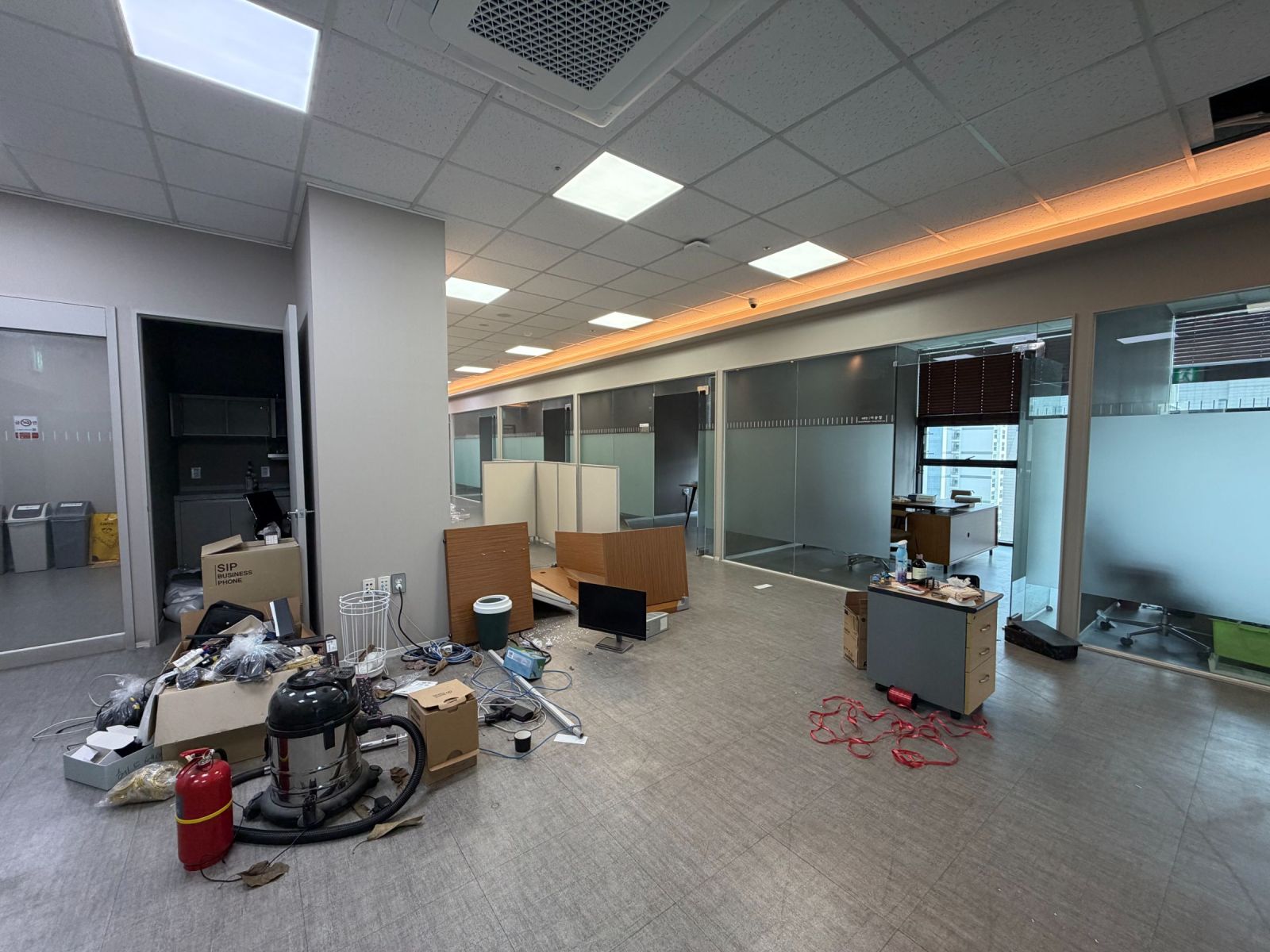 부산광역시 부산진구 부전동 사무실 - 1