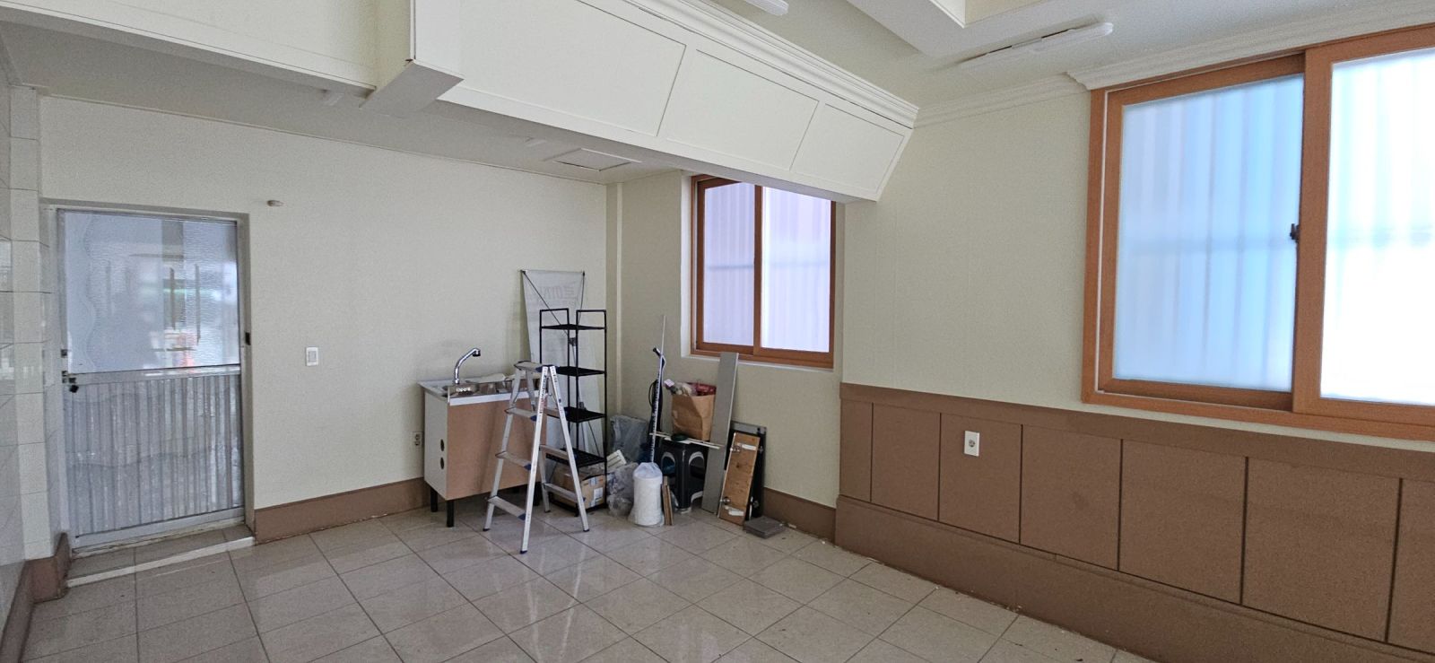 부산광역시 연제구 거제동 상가 썸네일 3