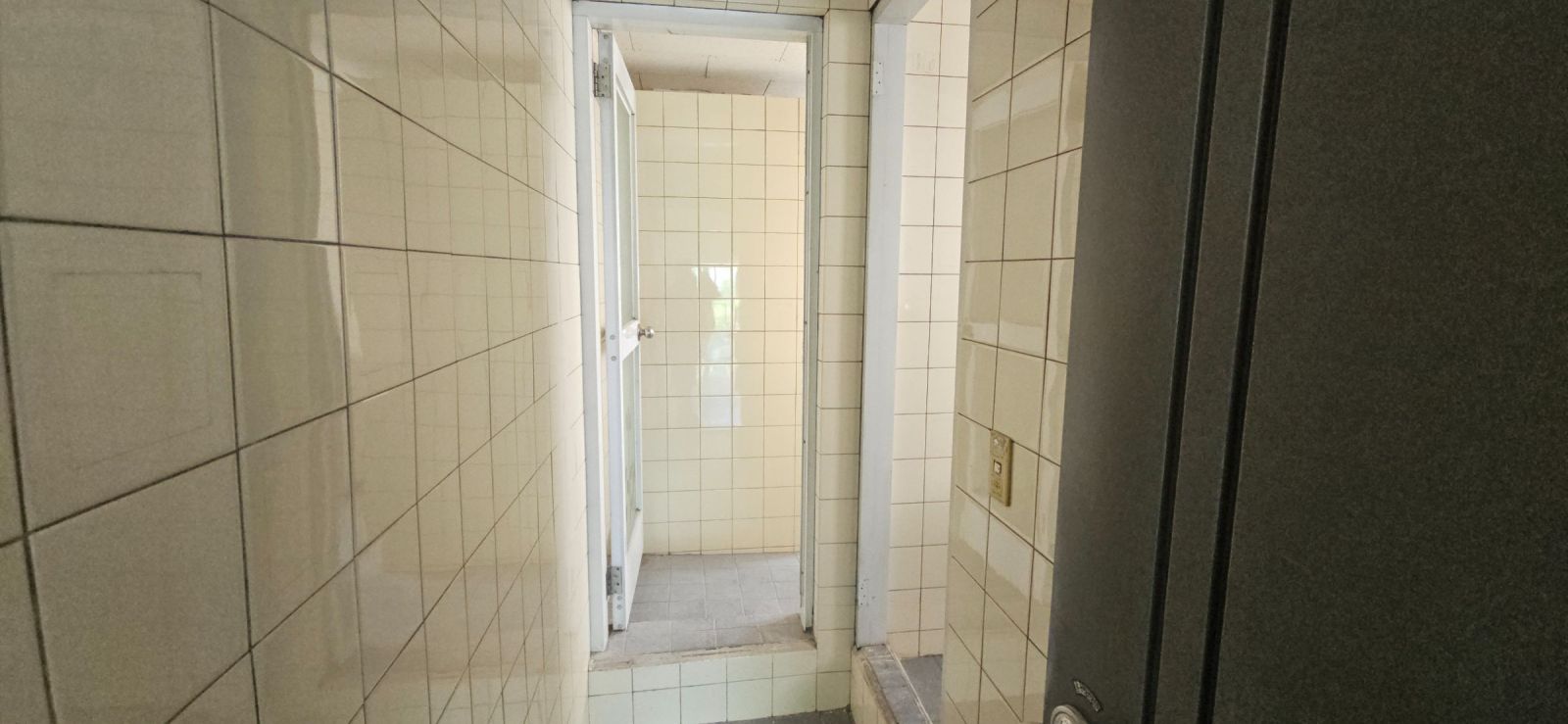 부산광역시 동래구 온천동 사무실 썸네일 6