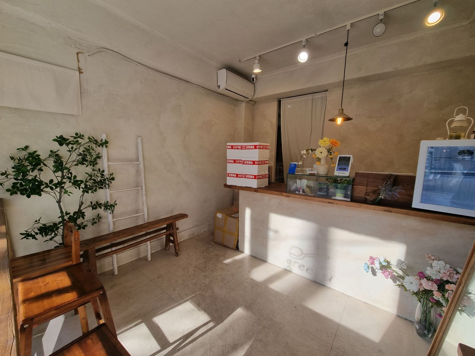 부산광역시 부산진구 전포동 상가 - 1