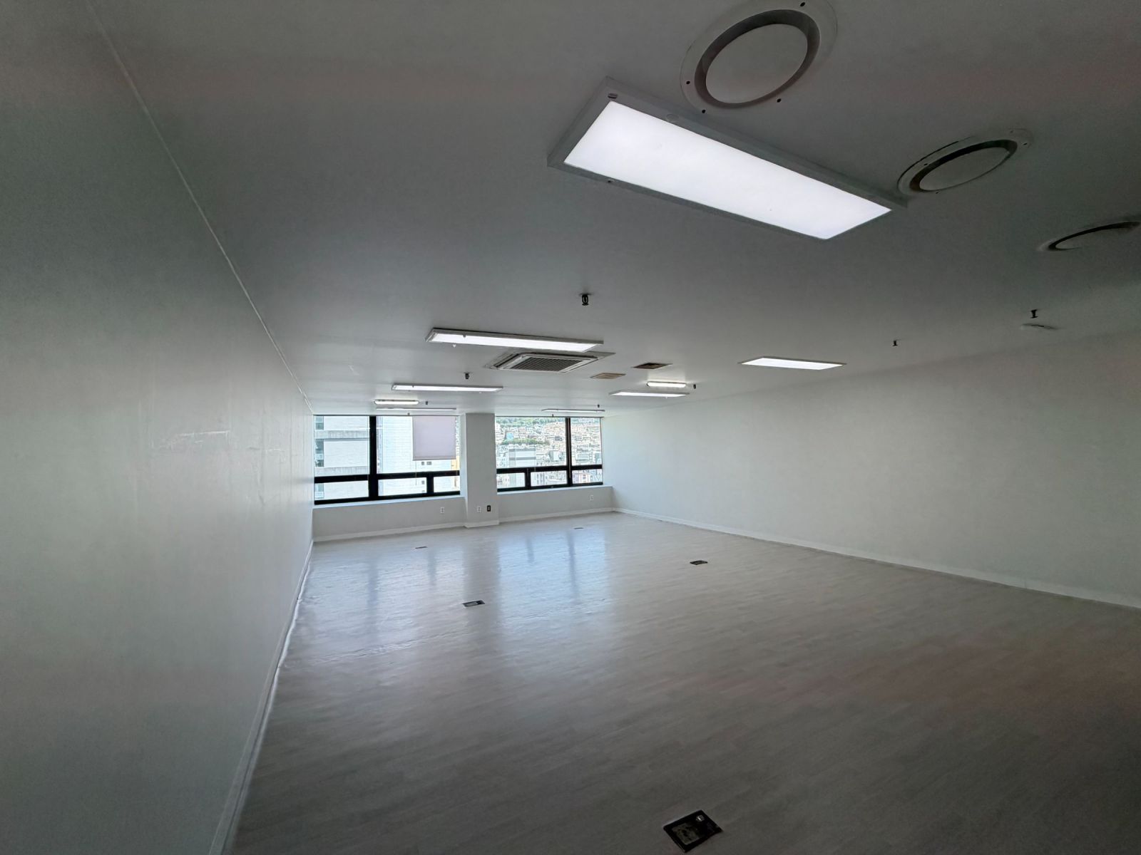 부산광역시 부산진구 전포동 사무실 썸네일 2