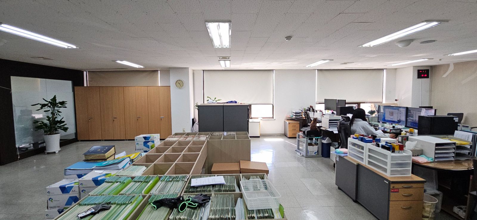 부산광역시 연제구 거제동 사무실 썸네일 2