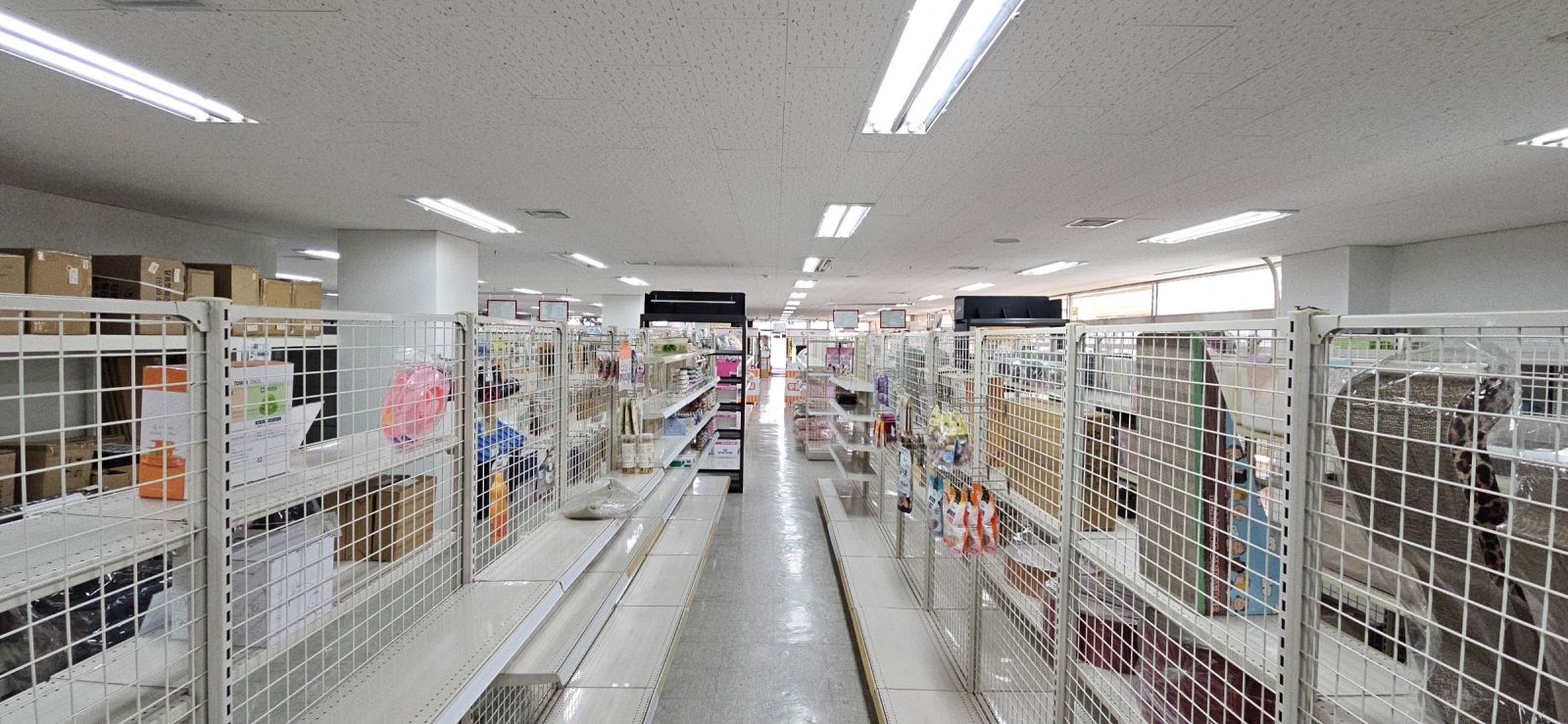 부산광역시 연제구 거제동 사무실 - 1