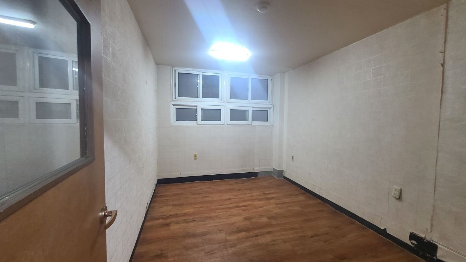 부산광역시 연제구 연산동 사무실 썸네일 3