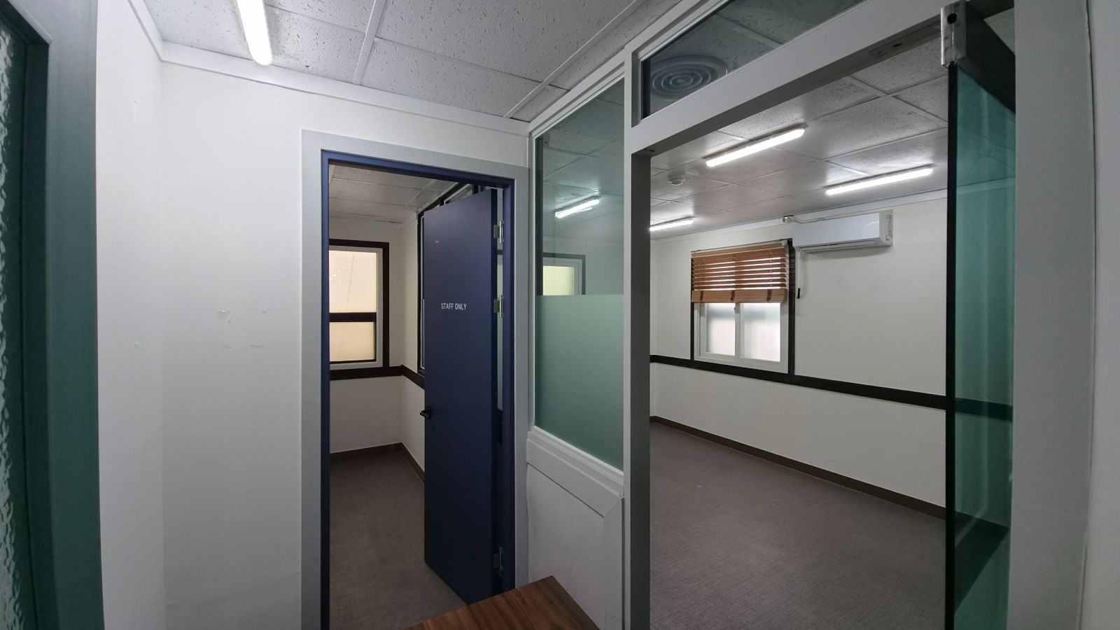 부산광역시 동구 범일동 사무실 썸네일 2