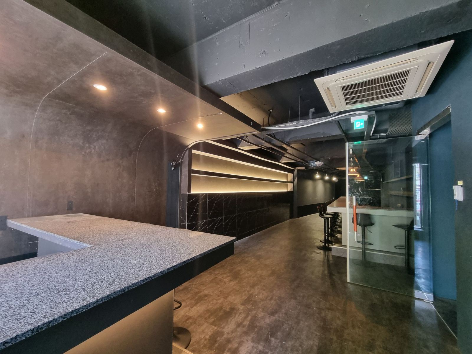 부산광역시 부산진구 부전동 상가 - 1