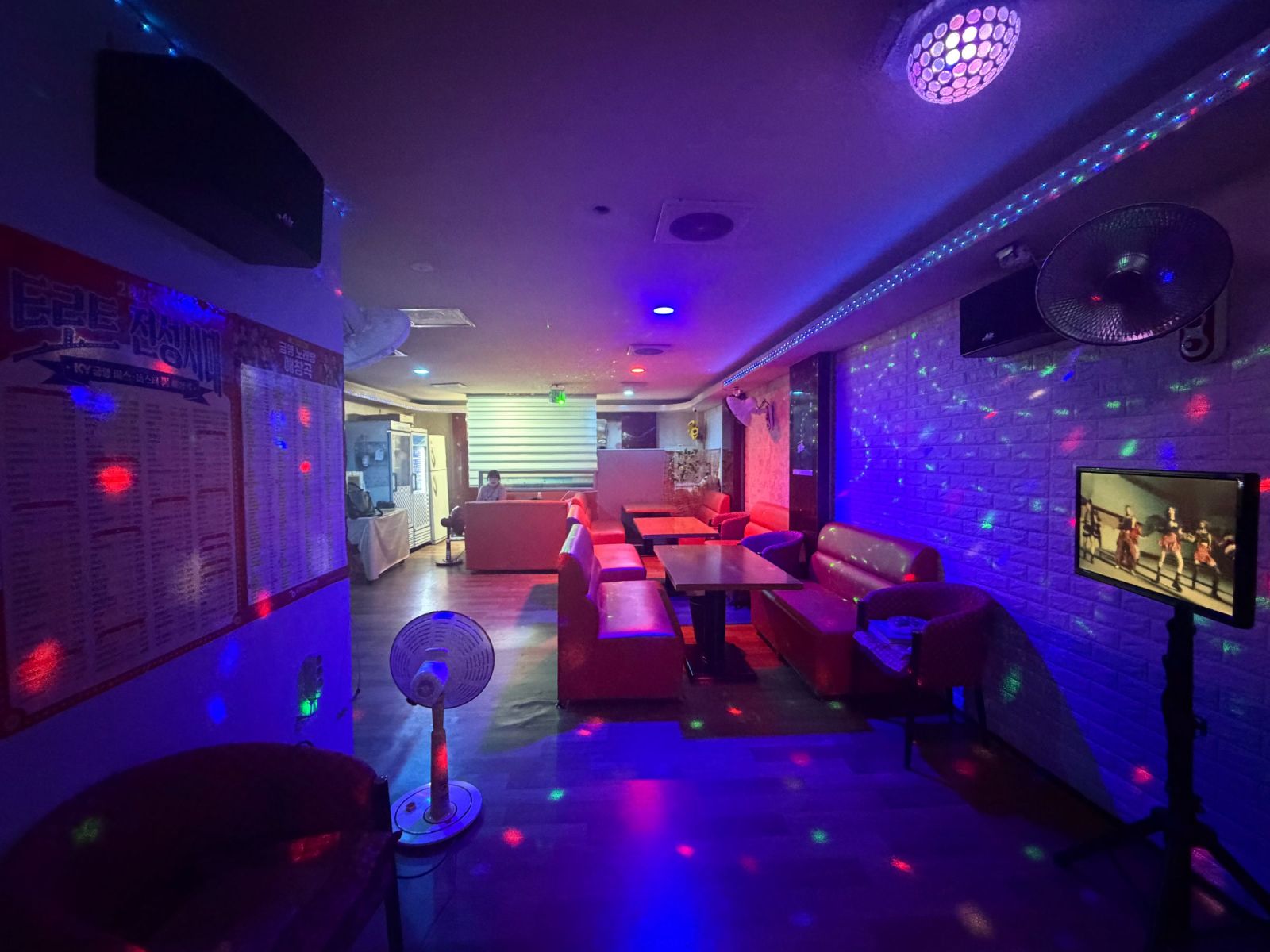 부산광역시 부산진구 부전동 상가 - 1