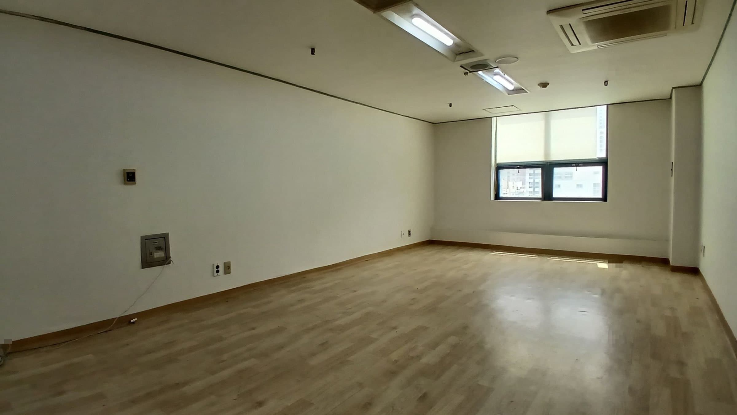 부산광역시 연제구 연산동 사무실 썸네일 2