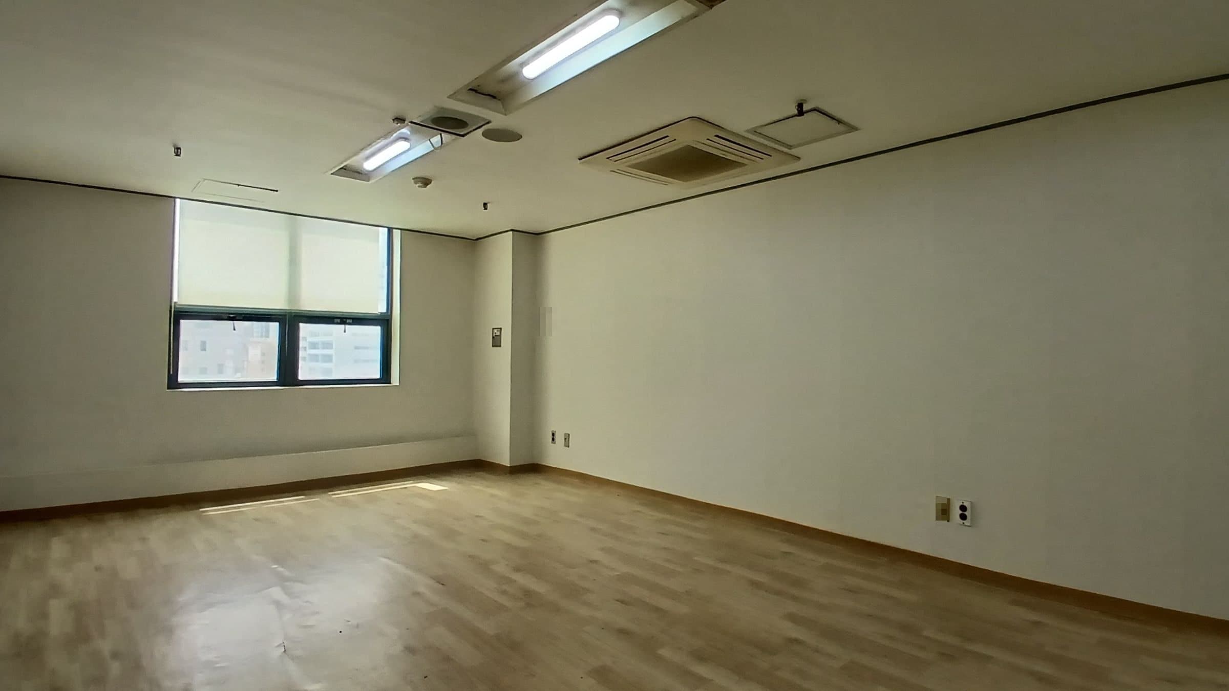 부산광역시 연제구 연산동 사무실 썸네일 3