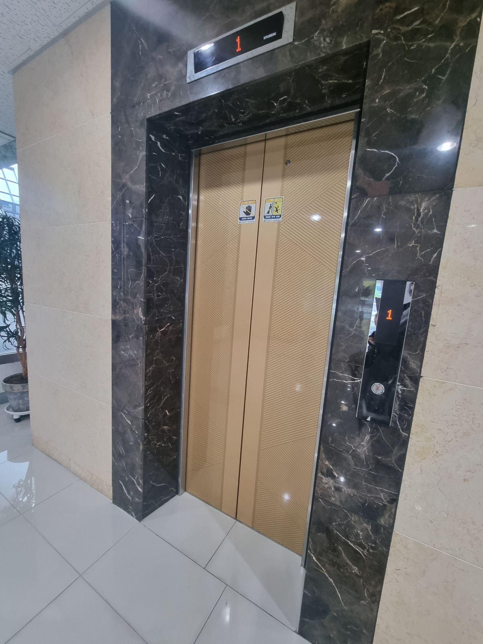 부산광역시 부산진구 전포동 상가 썸네일 2