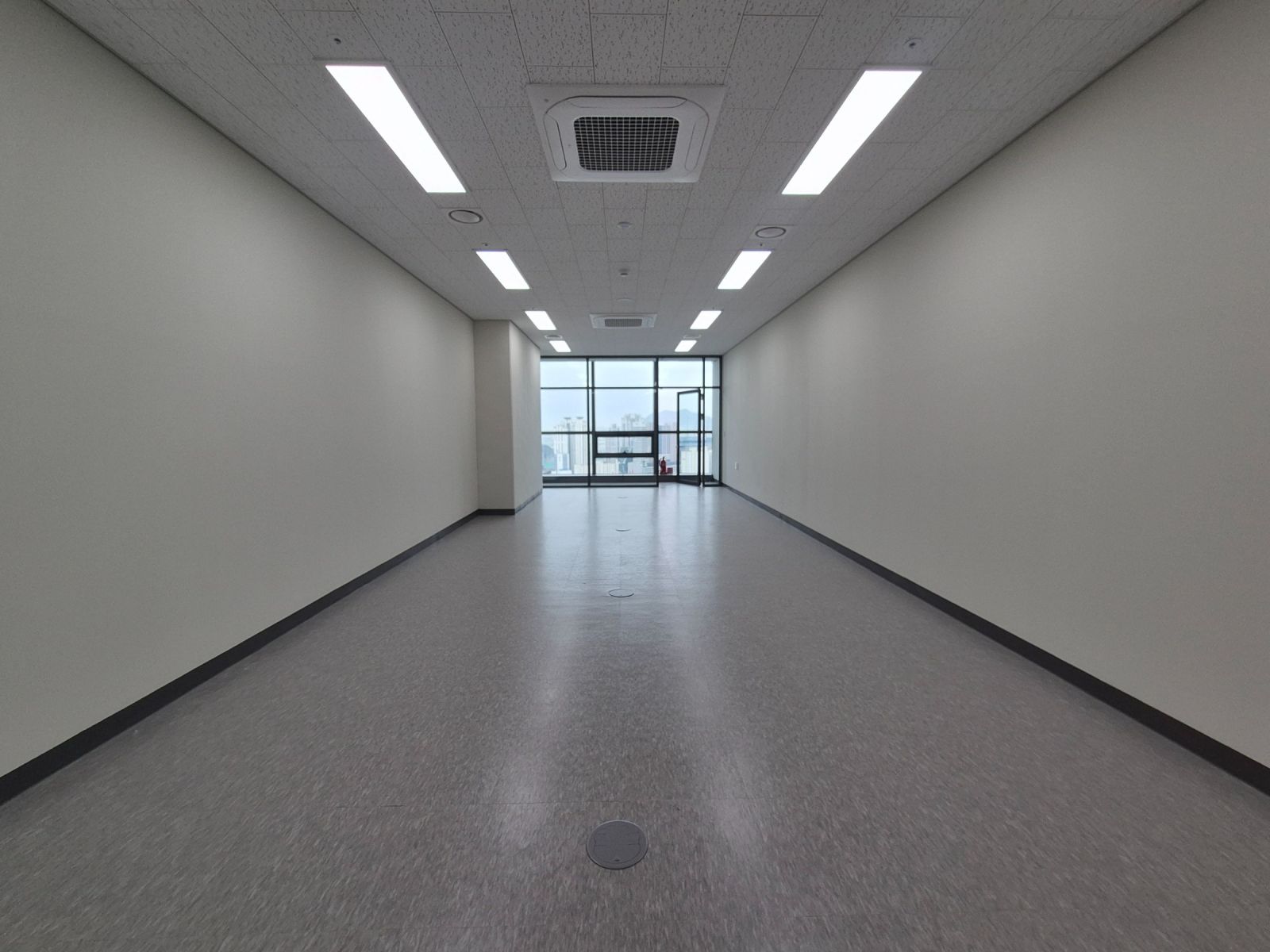 부산광역시 남구 문현동 사무실 - 1