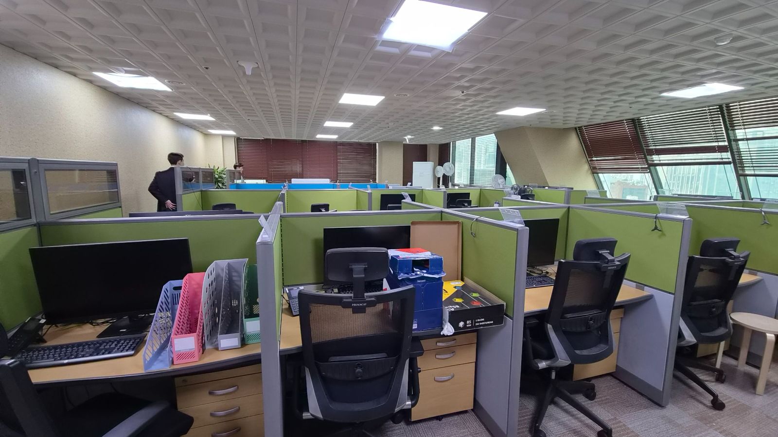 부산광역시 동구 범일동 사무실 - 1